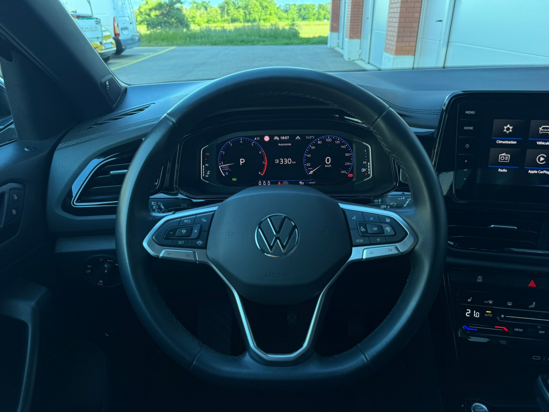VW T-Roc 2.0 TSI Style DSG 4Motion-image-21