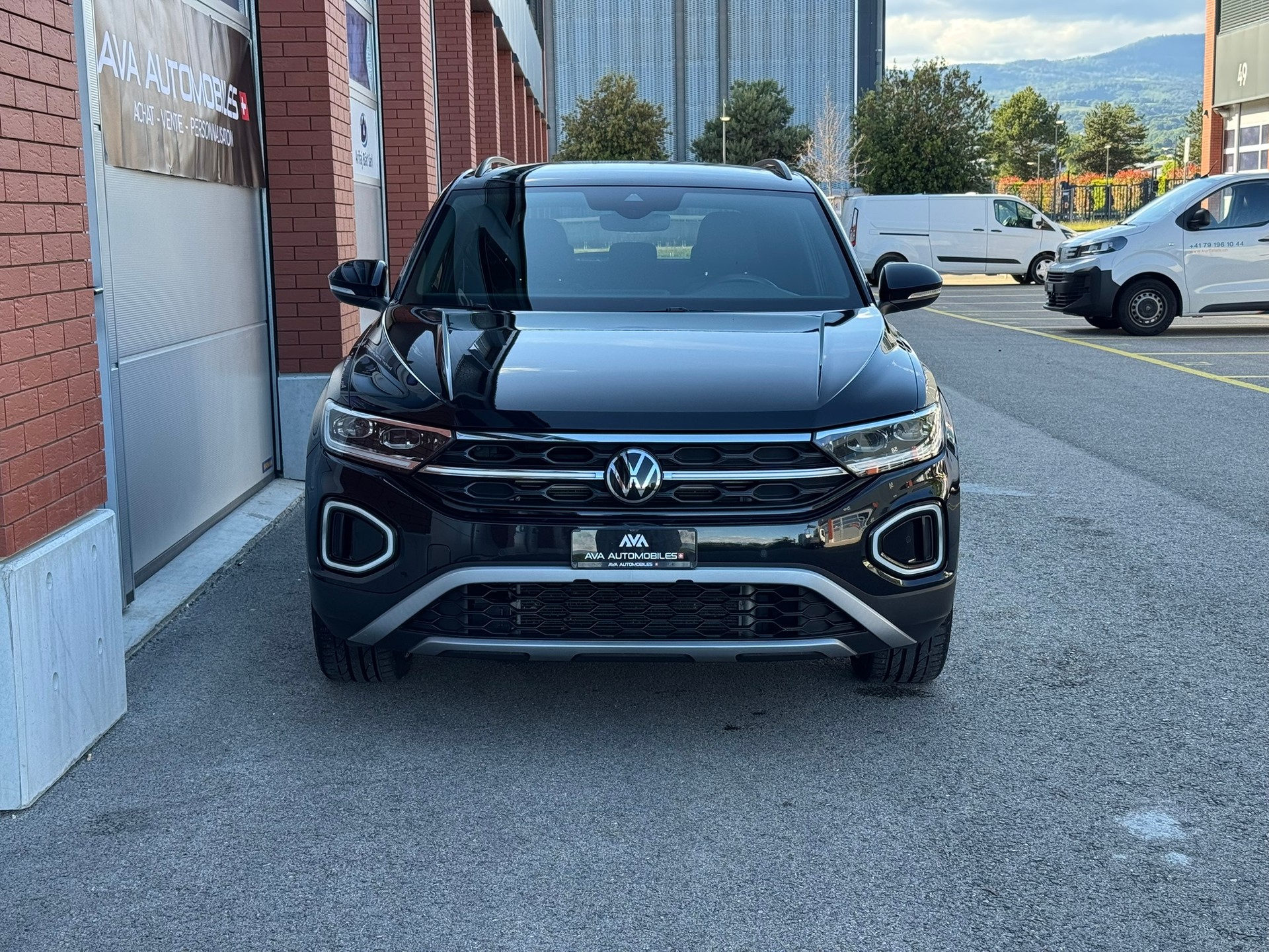 VW T-Roc 2.0 TSI Style DSG 4Motion-showroom-element-1