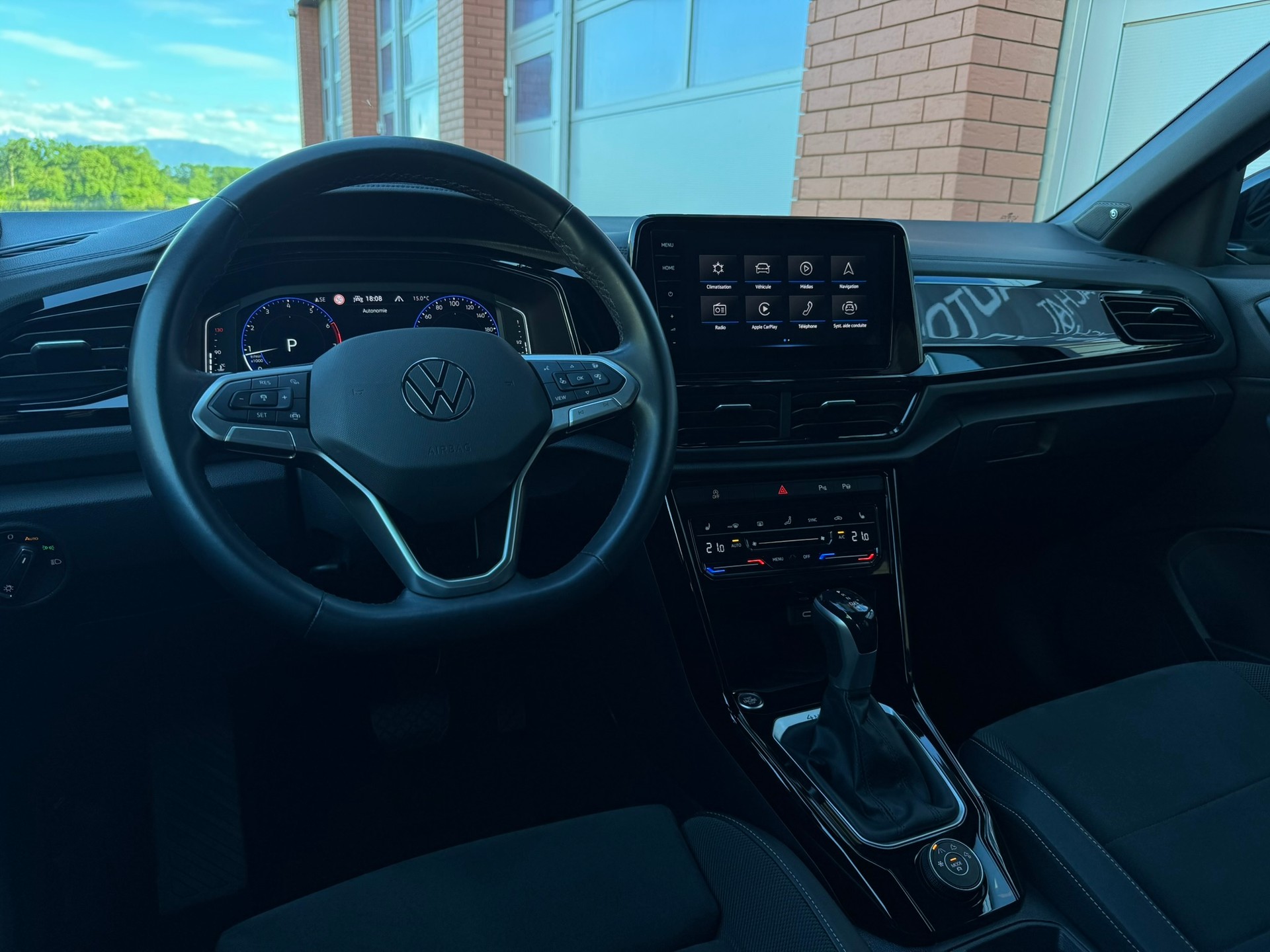 VW T-Roc 2.0 TSI Style DSG 4Motion-image-20