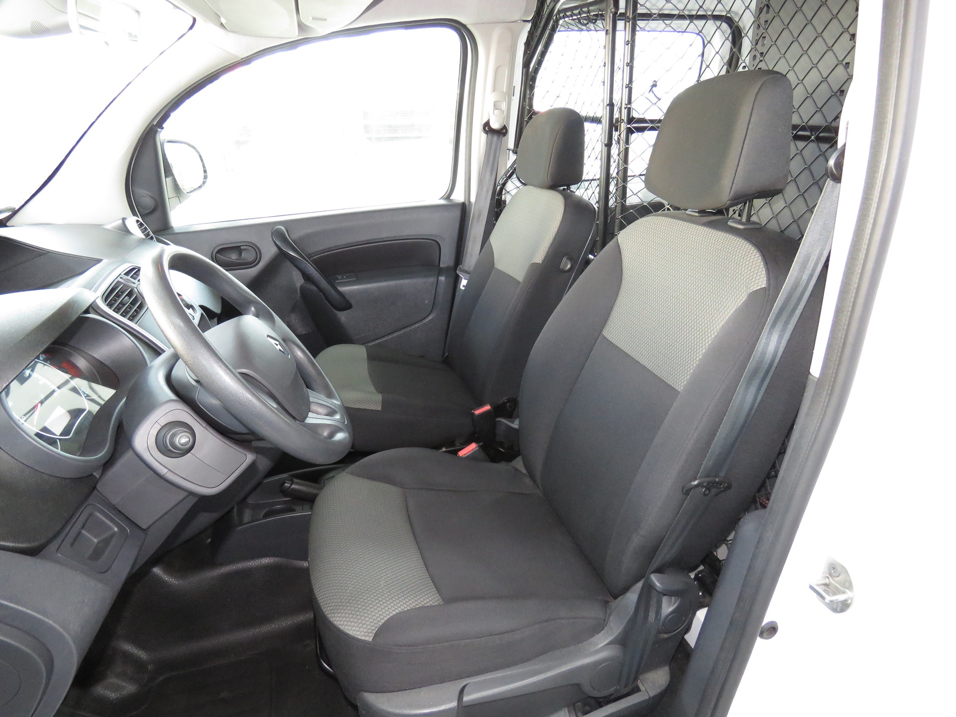 RENAULT Kangoo Z.E. Business (Automat)-image-7
