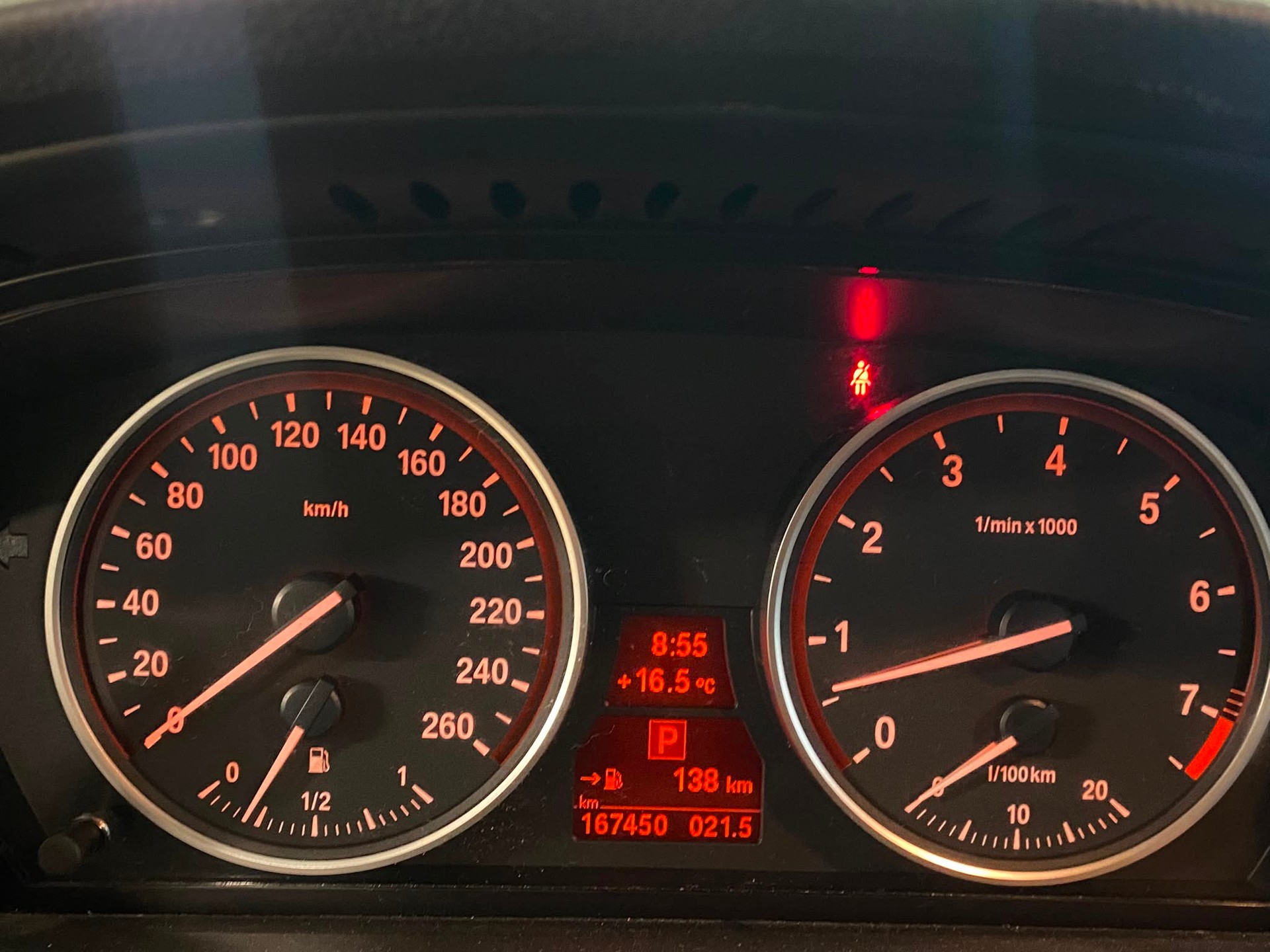 BMW 525i Touring Steptronic-image-15