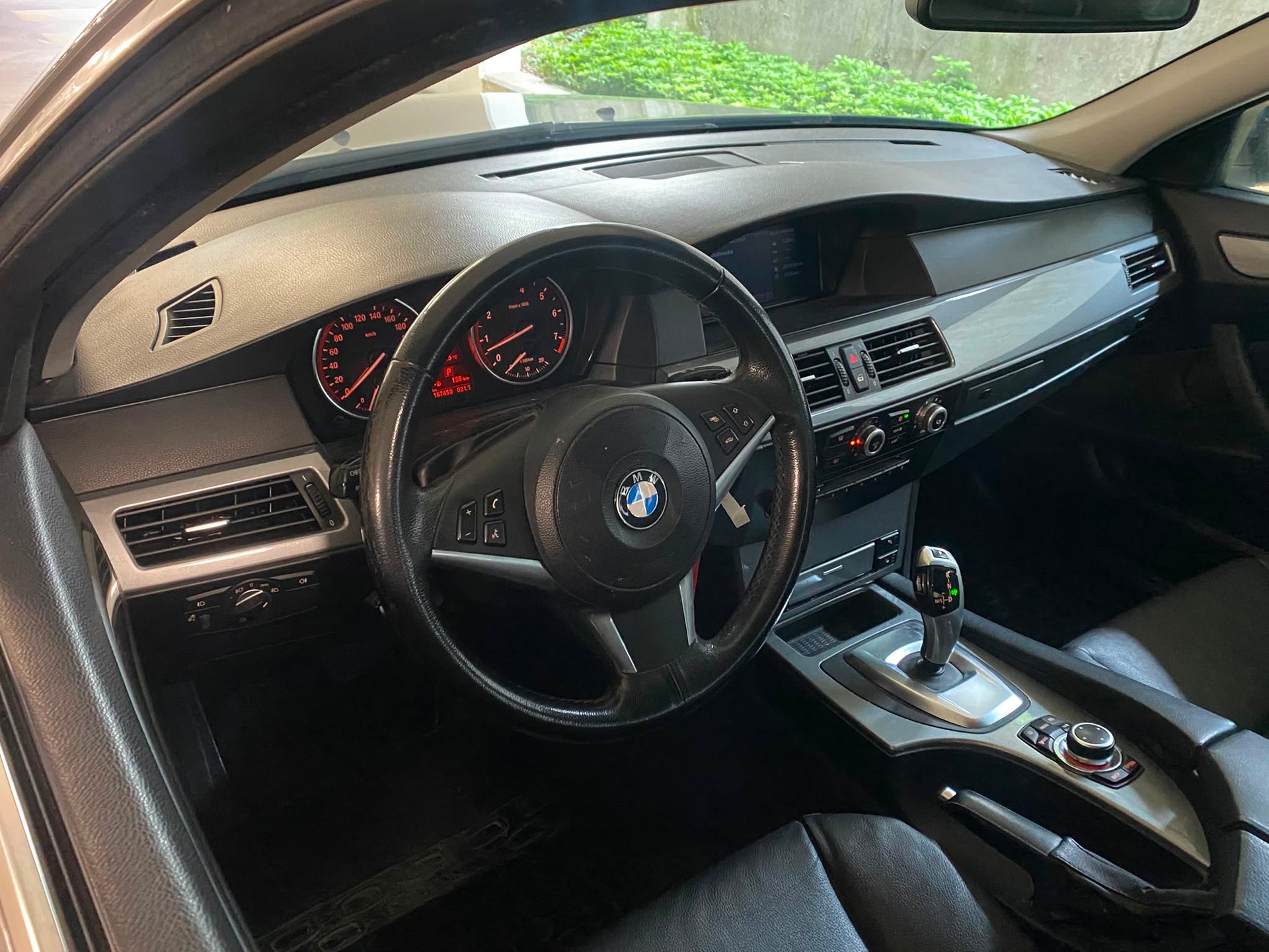 BMW 525i Touring Steptronic-image-9