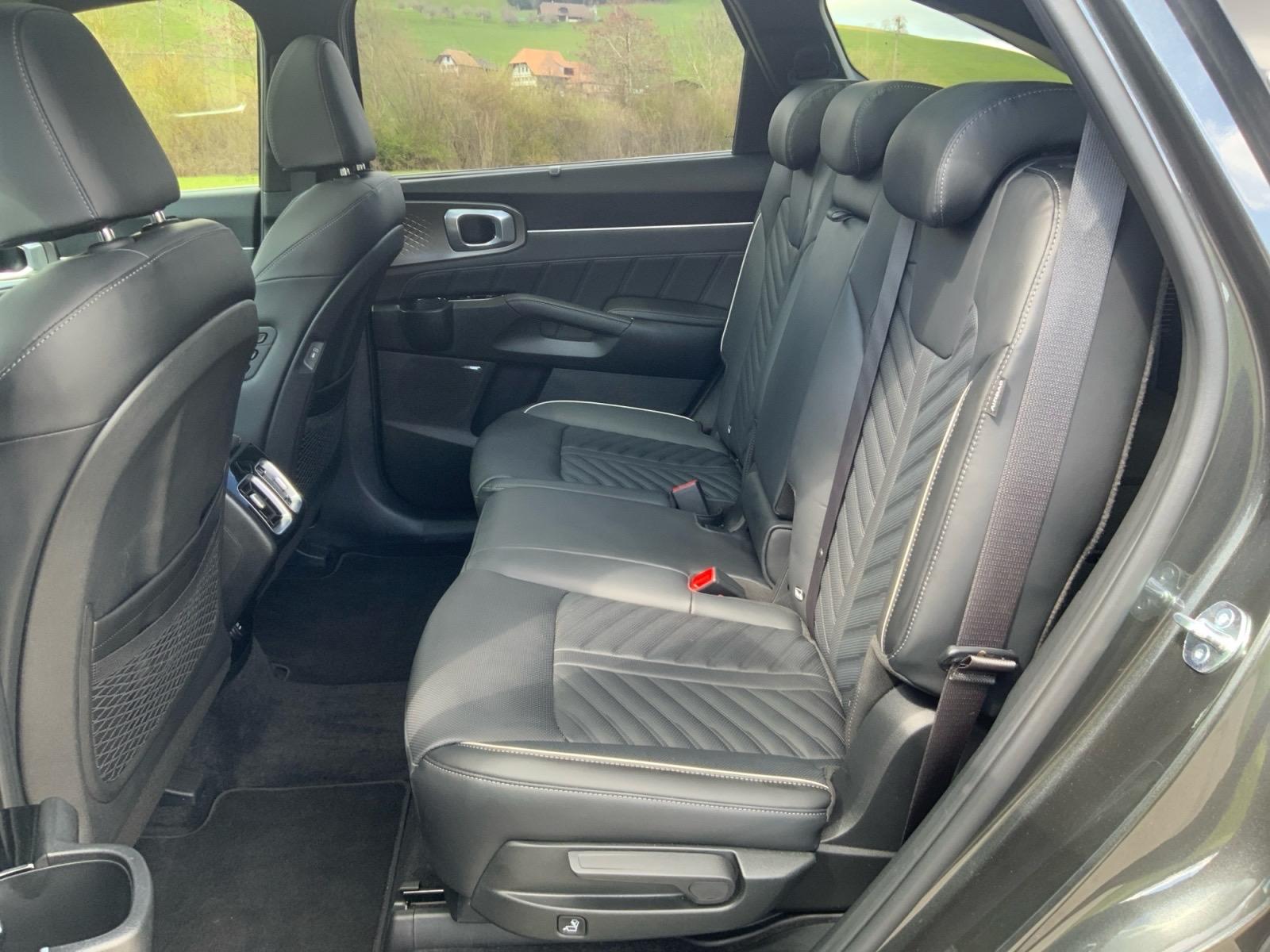 KIA Sorento 2.2 SmartD Style 7P-image-6