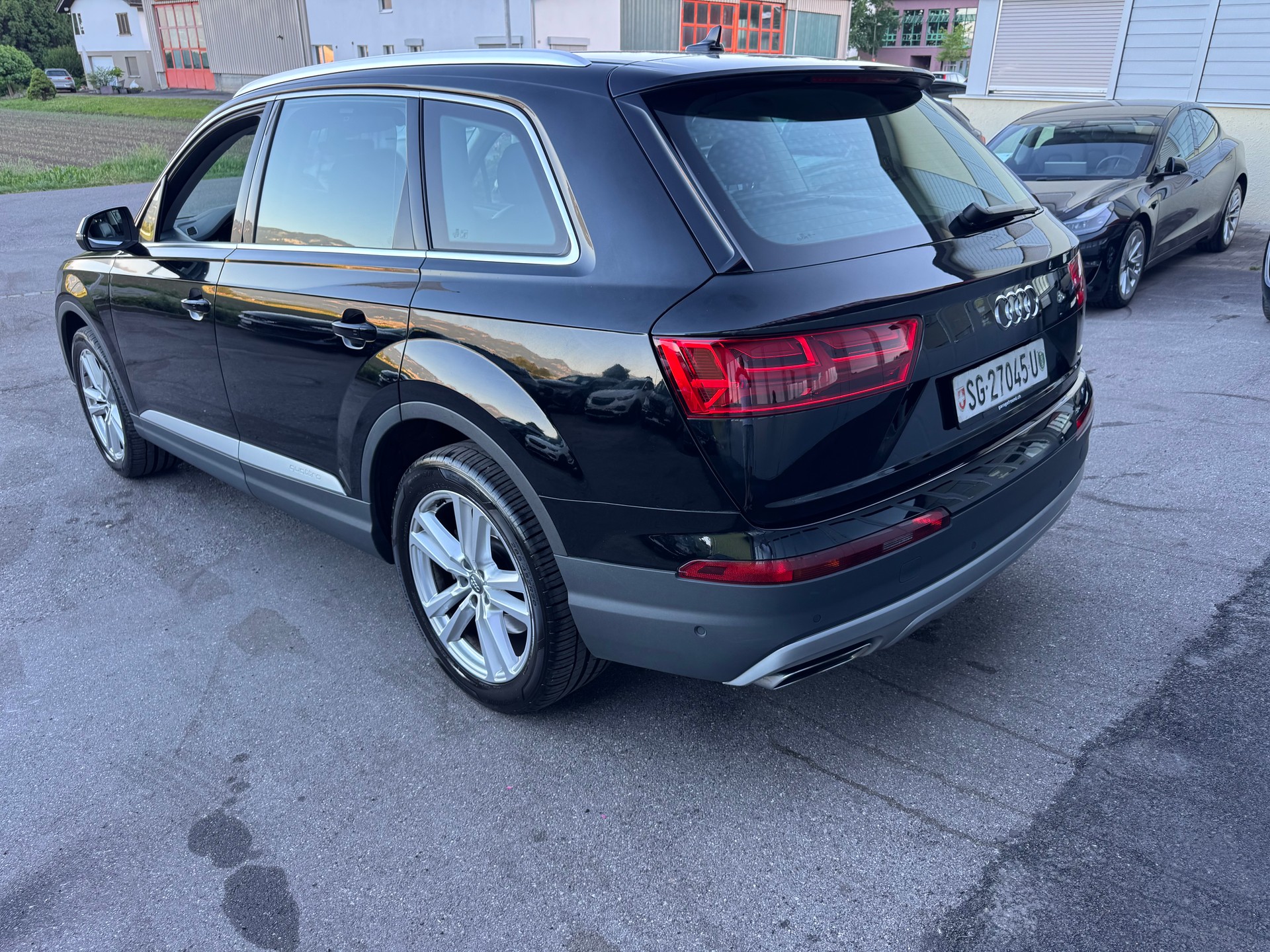AUDI Q7 3.0 TDI ultra quattro tiptronic-image-8