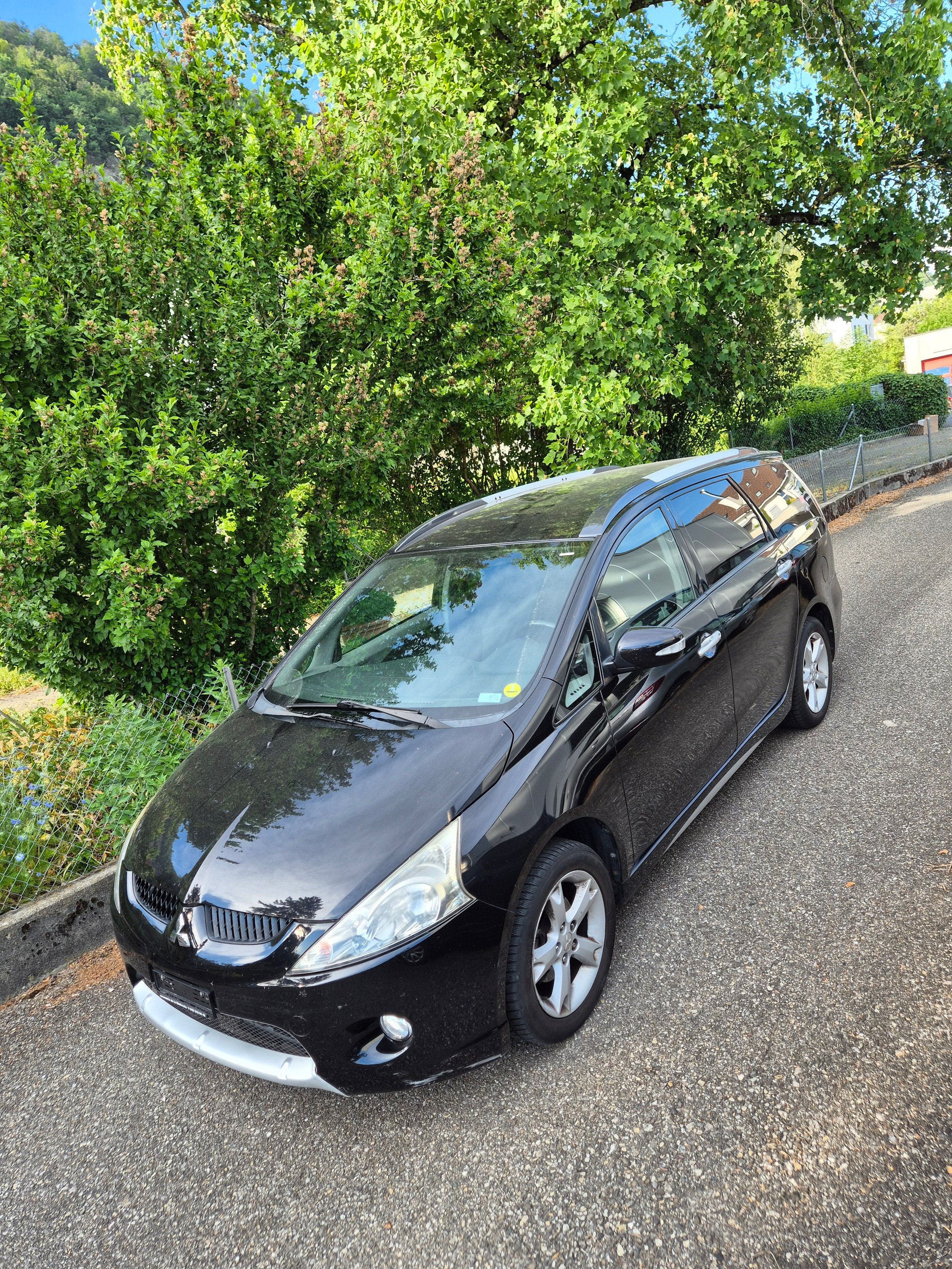 MITSUBISHI Grandis 2.4 16V Motion Automatic-image-4