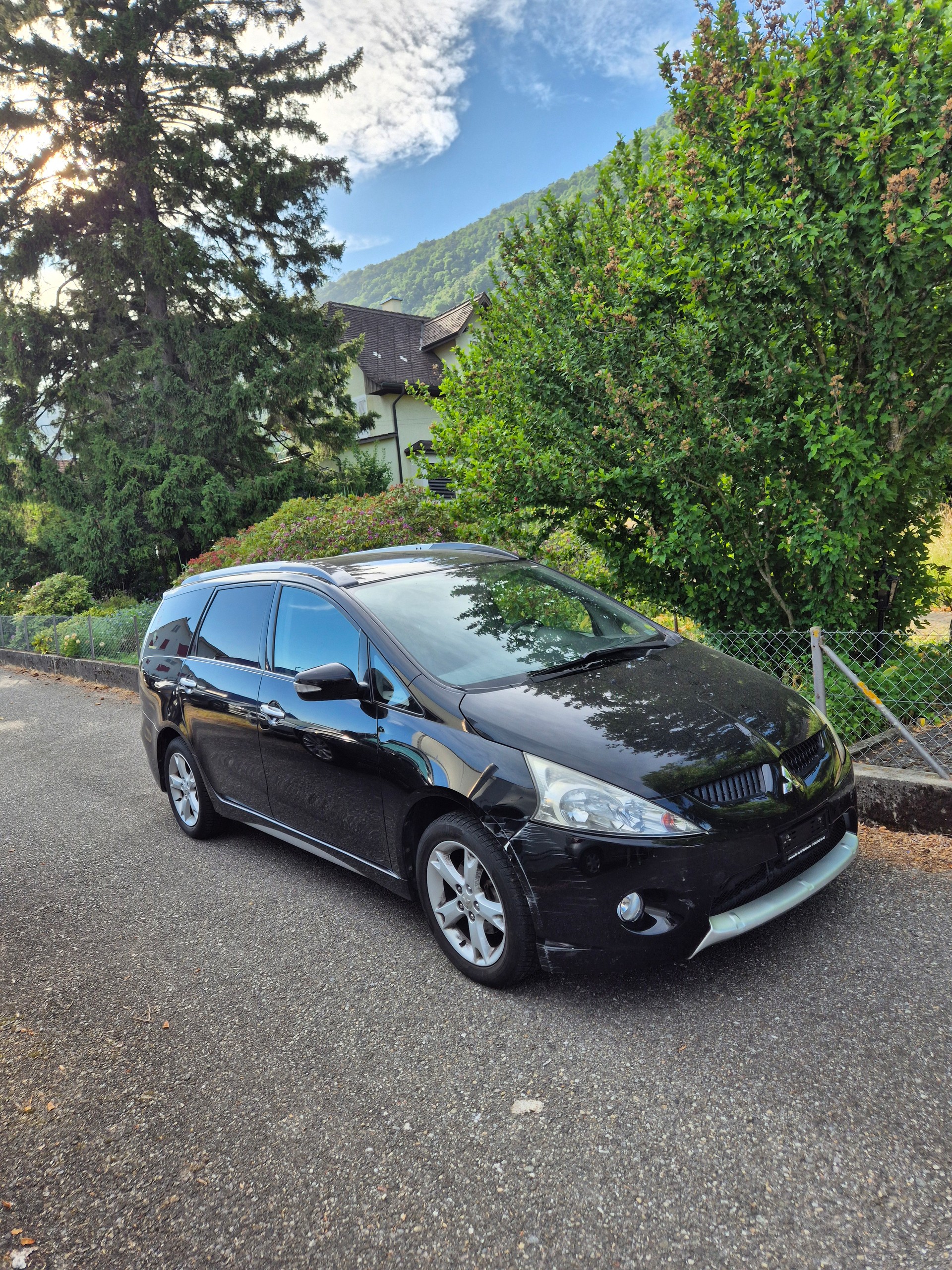MITSUBISHI Grandis 2.4 16V Motion Automatic-image-5