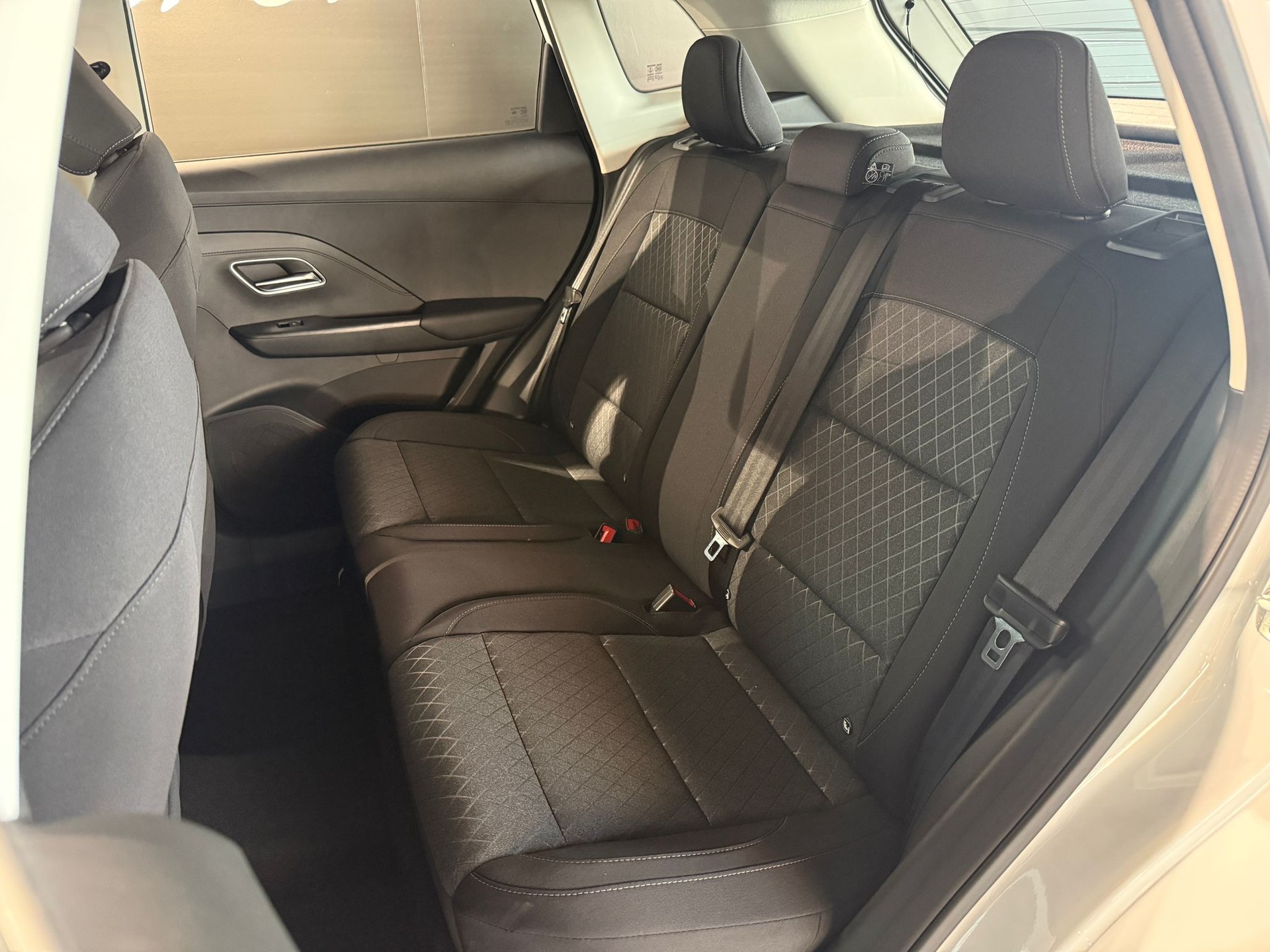MG ZS 1.5 Standart-image-8