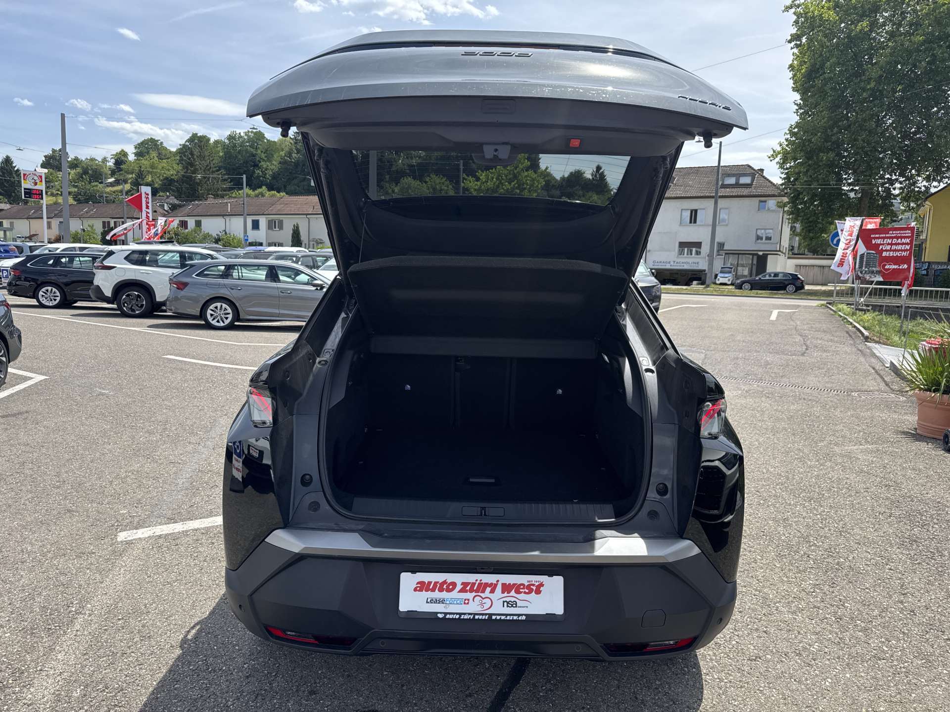 PEUGEOT 3008 145 GT Hybrid e-DCS-Automat-image-7