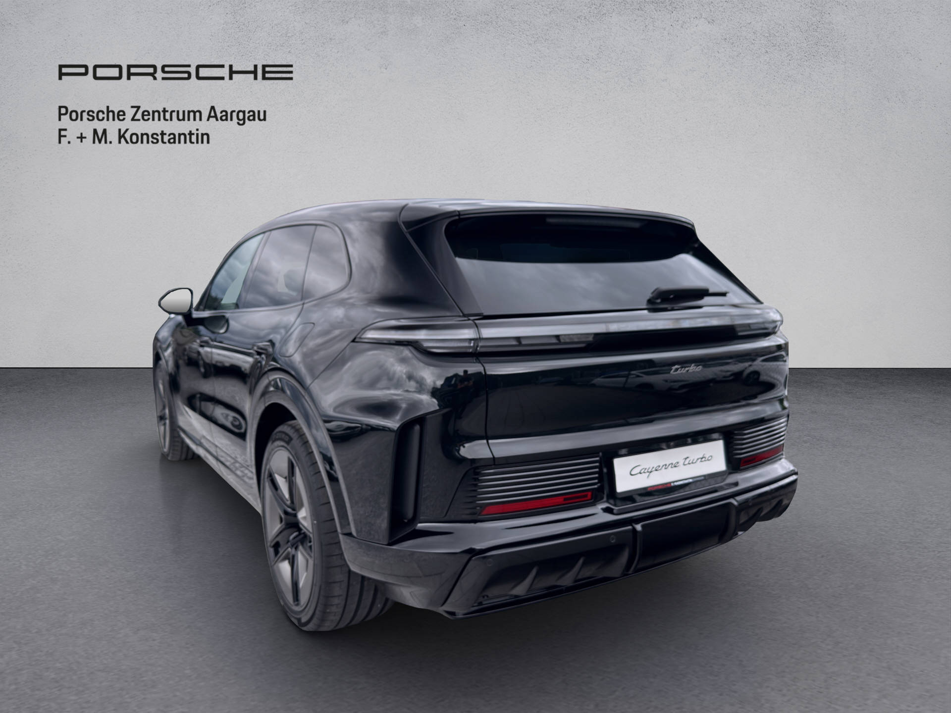 PORSCHE Cayenne Electric Turbo-image-3