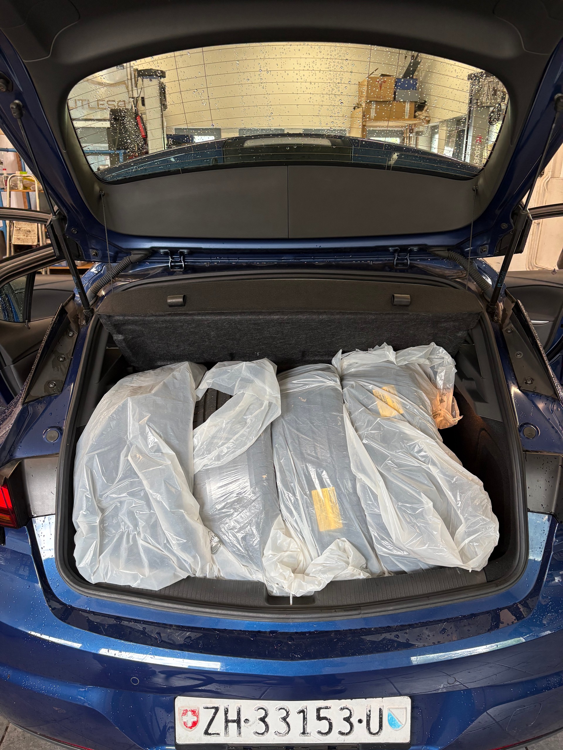 OPEL Astra 1.2i Turbo Edition-image-11