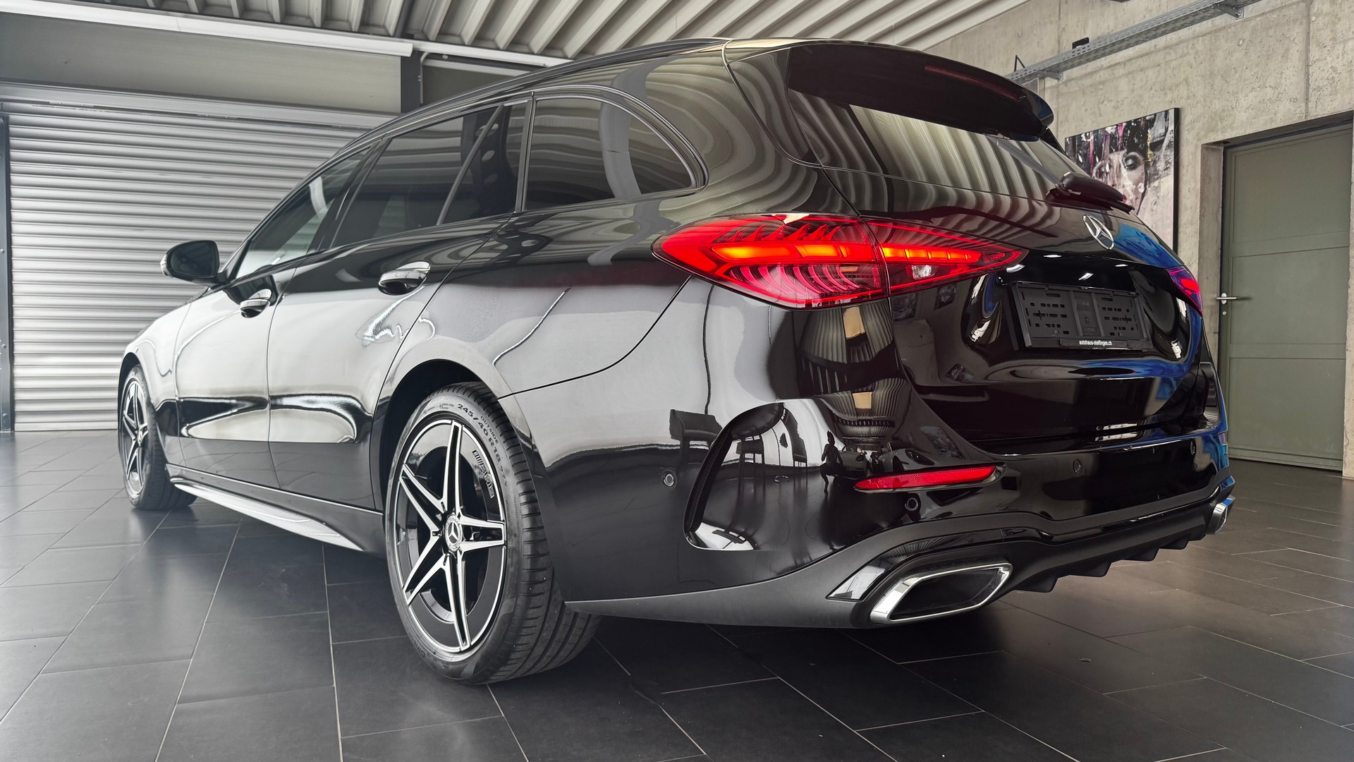 MERCEDES-BENZ C 220 d Swiss Star AMG Line 4matic Kombi-image-7