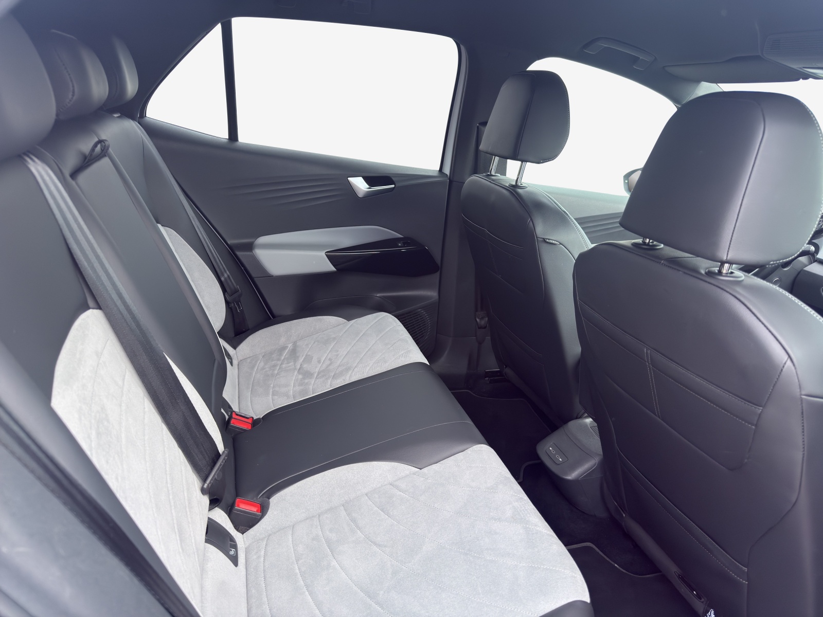 VW ID.3 Pro Performance 58 kWh 75 Edition-image-10
