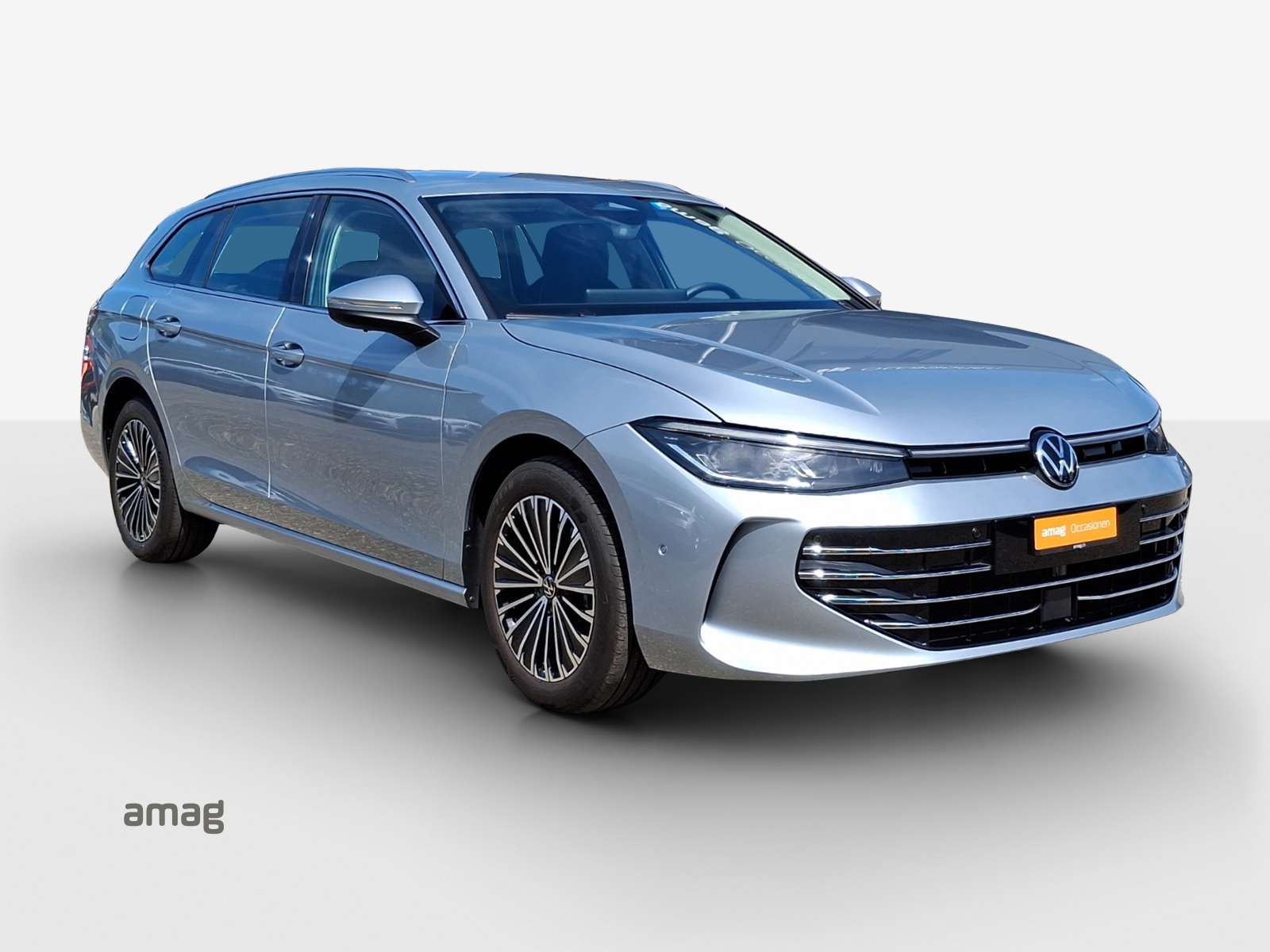 VW Passat Variant 2.0 TSI evo4 Elegance 4 Motion DSG-image-5