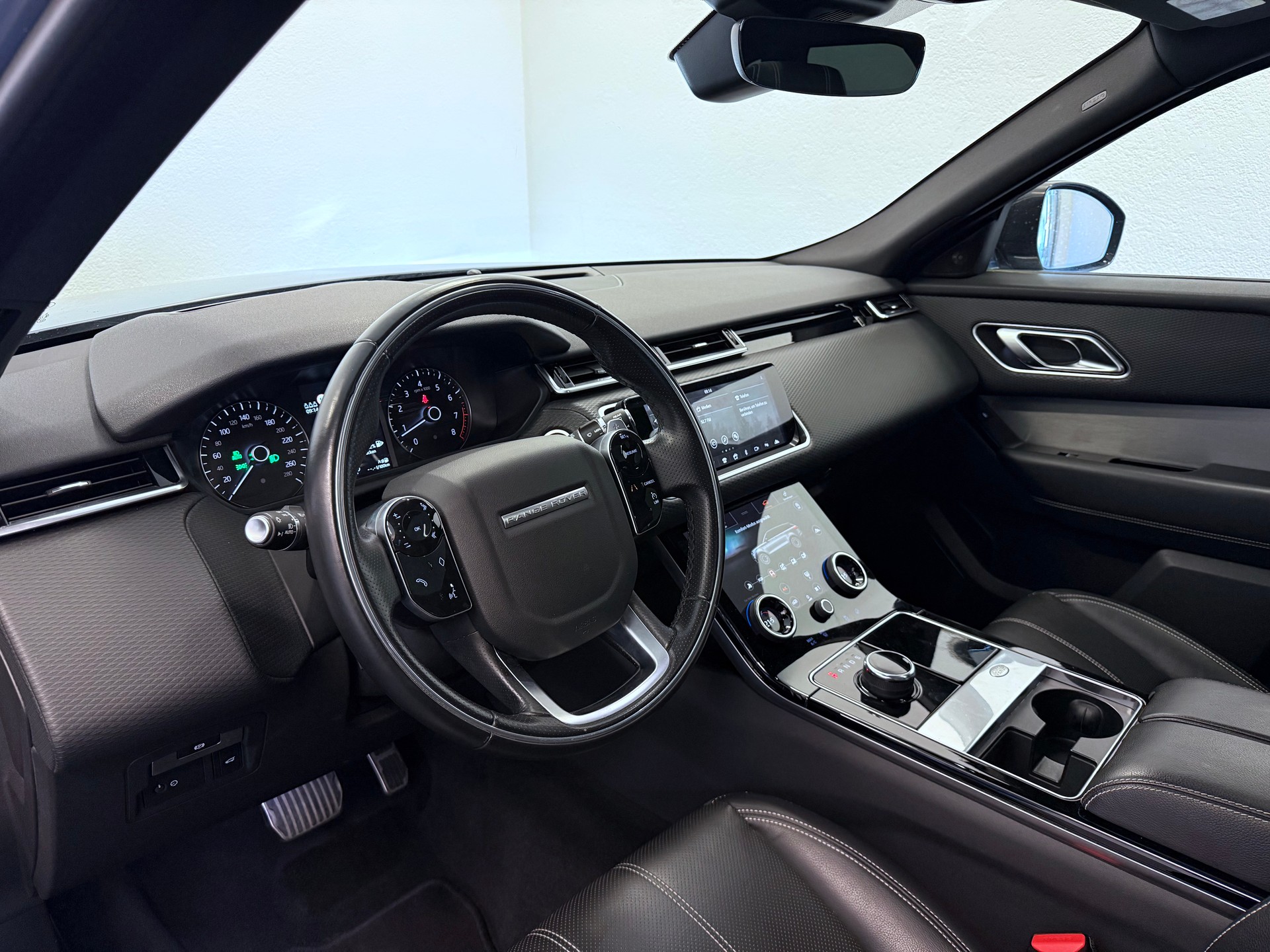 LAND ROVER Range Rover Velar R-Dynamic P 250 HSE Automatic-image-16