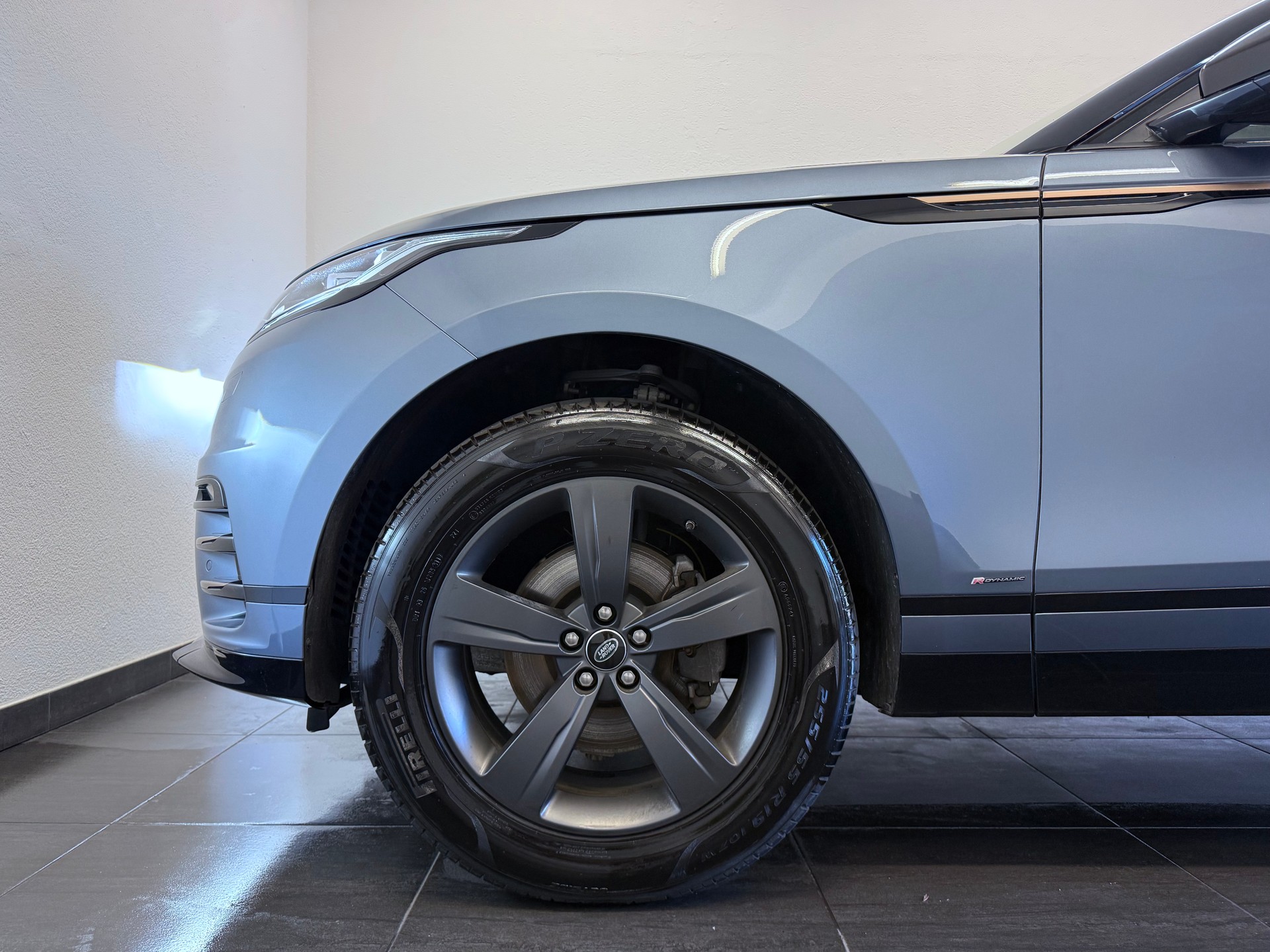 LAND ROVER Range Rover Velar R-Dynamic P 250 HSE Automatic-image-5