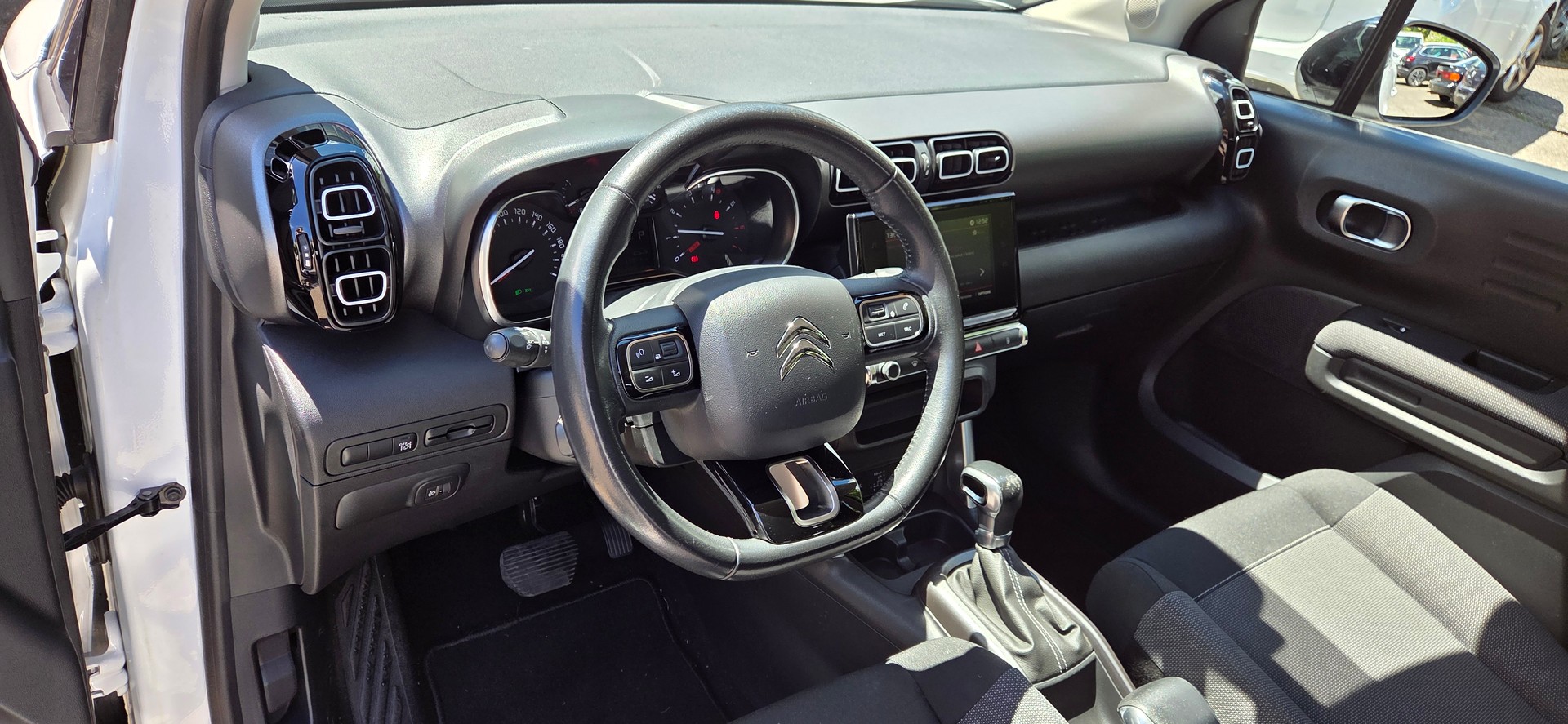 CITROEN C3 Aircross 1.2i PureTech Feel EAT-image-11