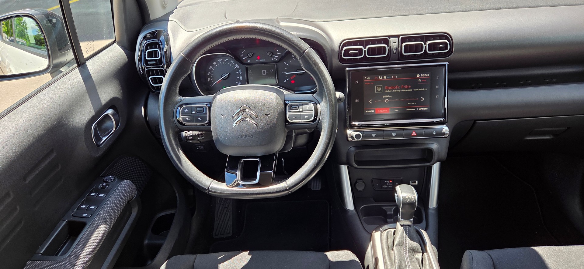 CITROEN C3 Aircross 1.2i PureTech Feel EAT-image-8
