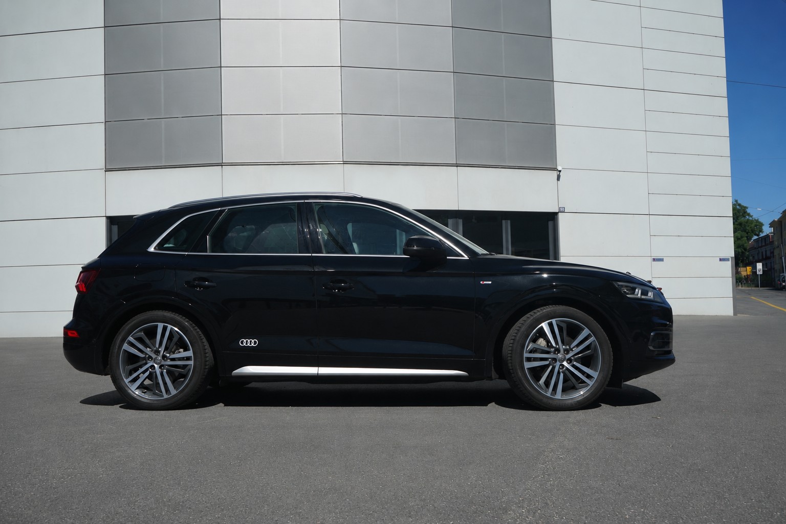 AUDI 2.0 TFSI Sport qu. S-Tronic-image-2