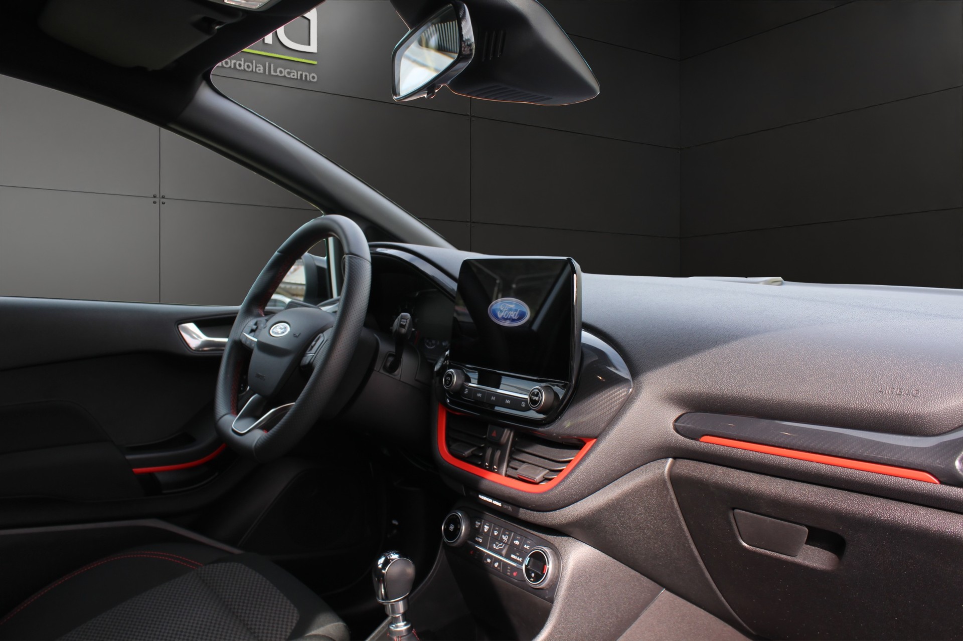 FORD Fiesta 1.0 EcoB ST-Line-image-8