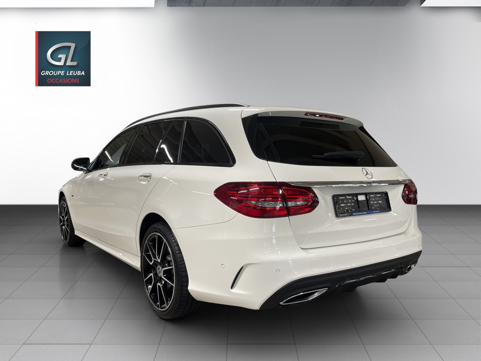 MERCEDES-BENZ C 200 Swiss Star AMG L.4M-image-3