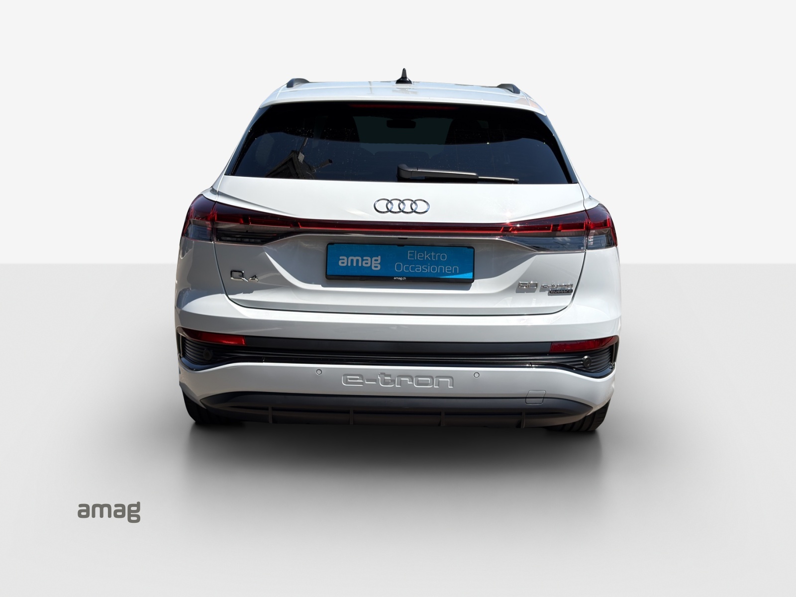 AUDI Q4 e-tron 50 quattro-image-3