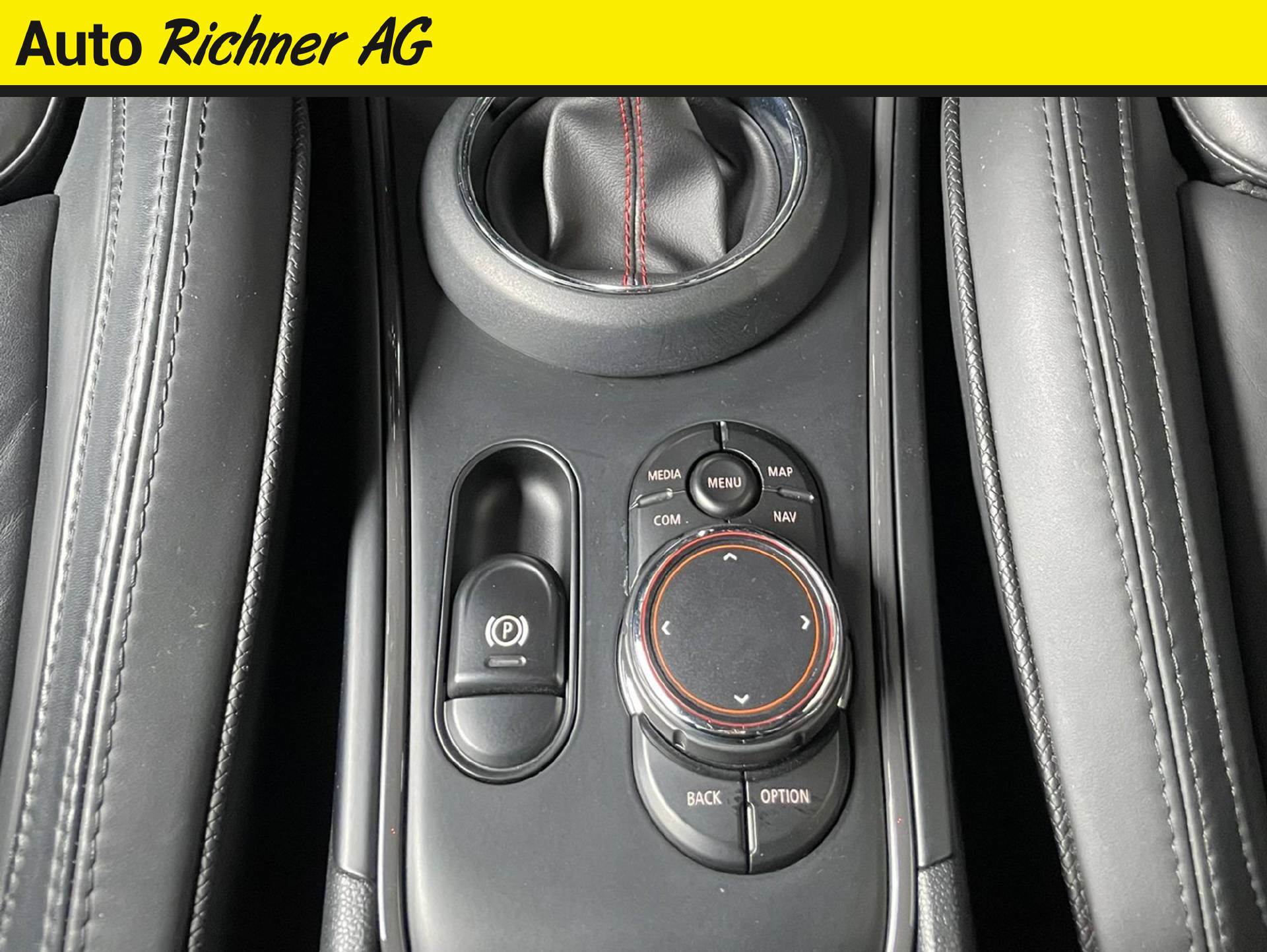 MINI Countryman F60 2.0i John Cooper Works SAG ALL4-image-9