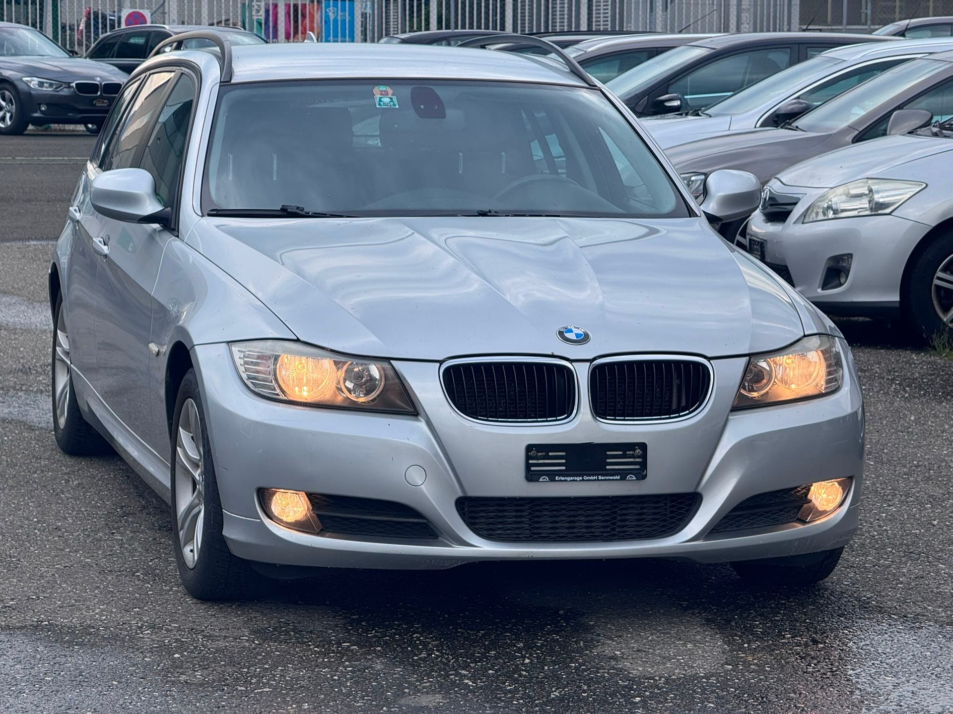 BMW 320d Touring more4you-image-1