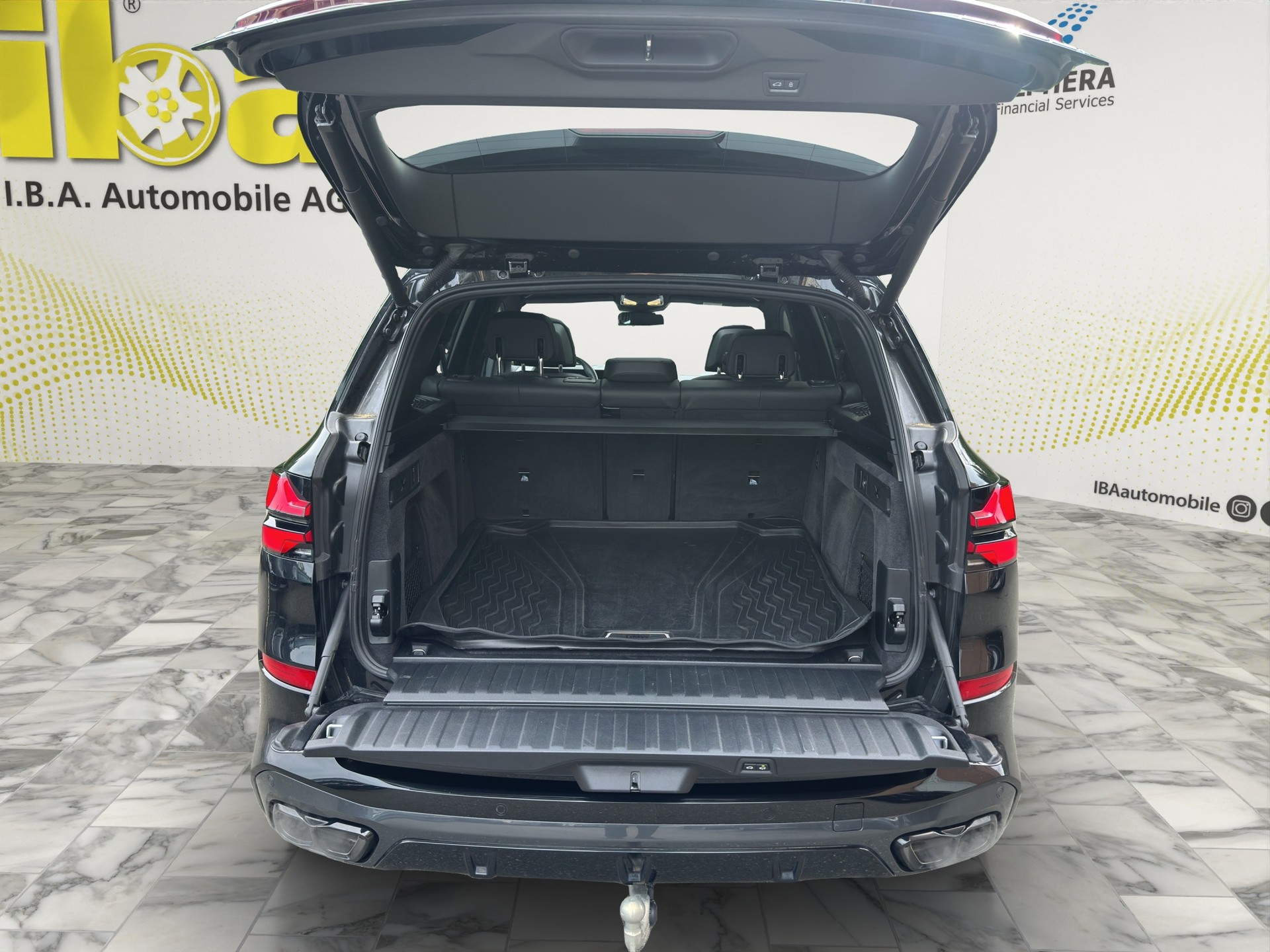 BMW X5 xDrive 48V M60i M Sport Pro (CH) INDIVIDUAL-image-8