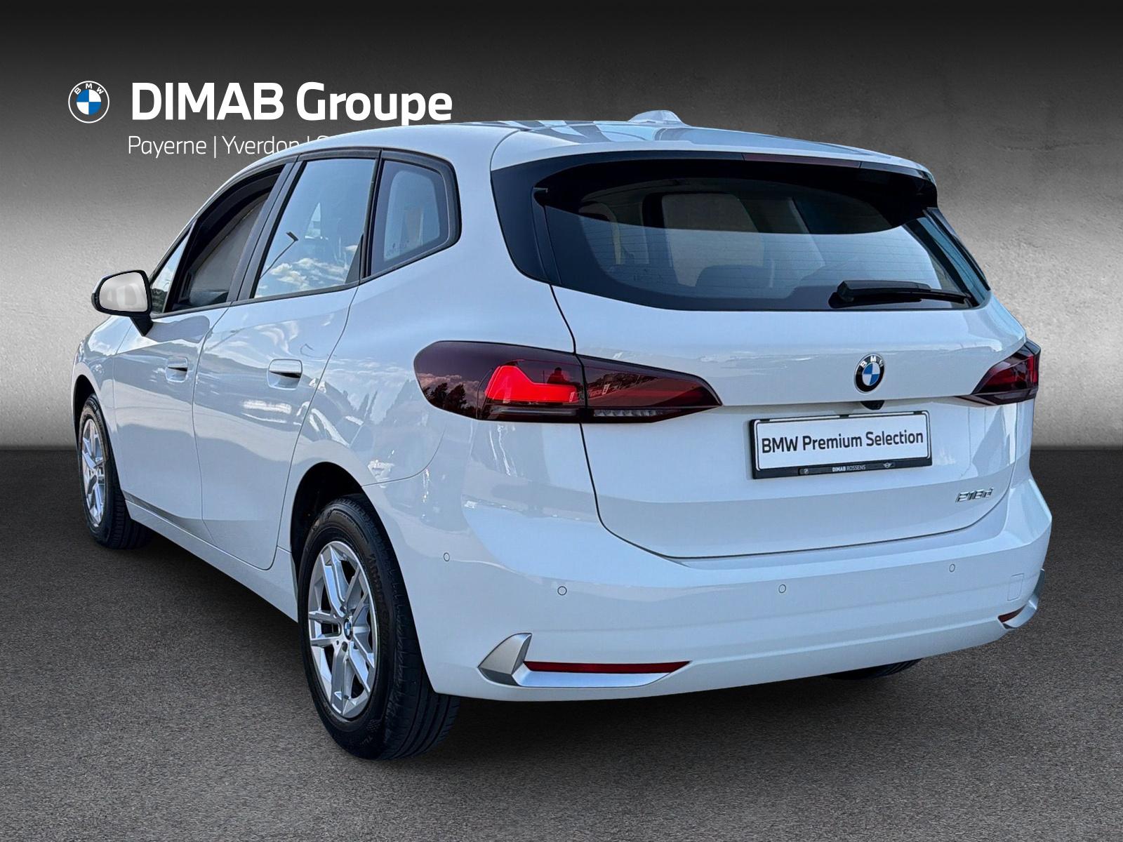 BMW 218d Active Tourer U06 (CH)-showroom-element-2