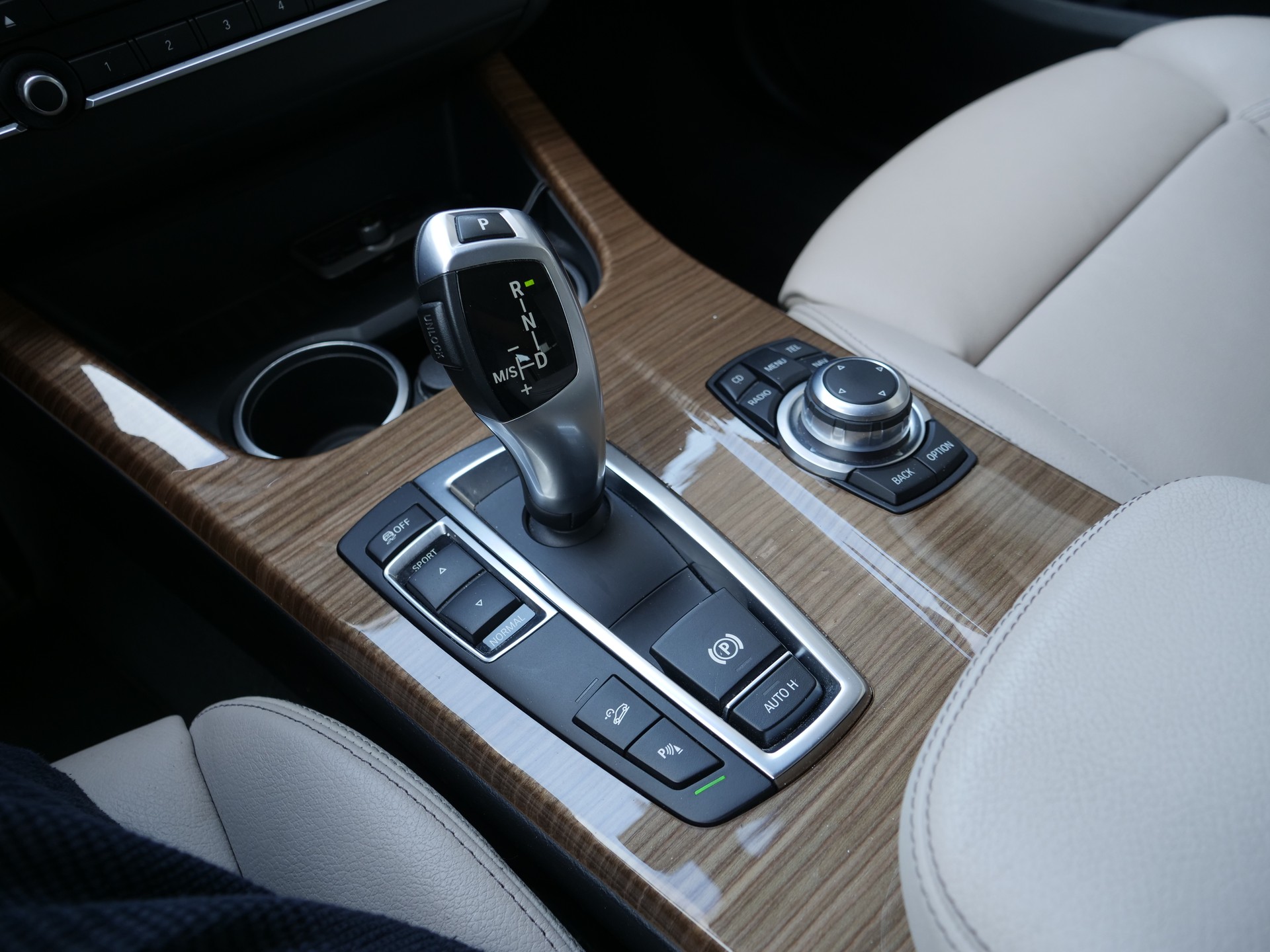 BMW X3 xDrive 30d Steptronic-image-16