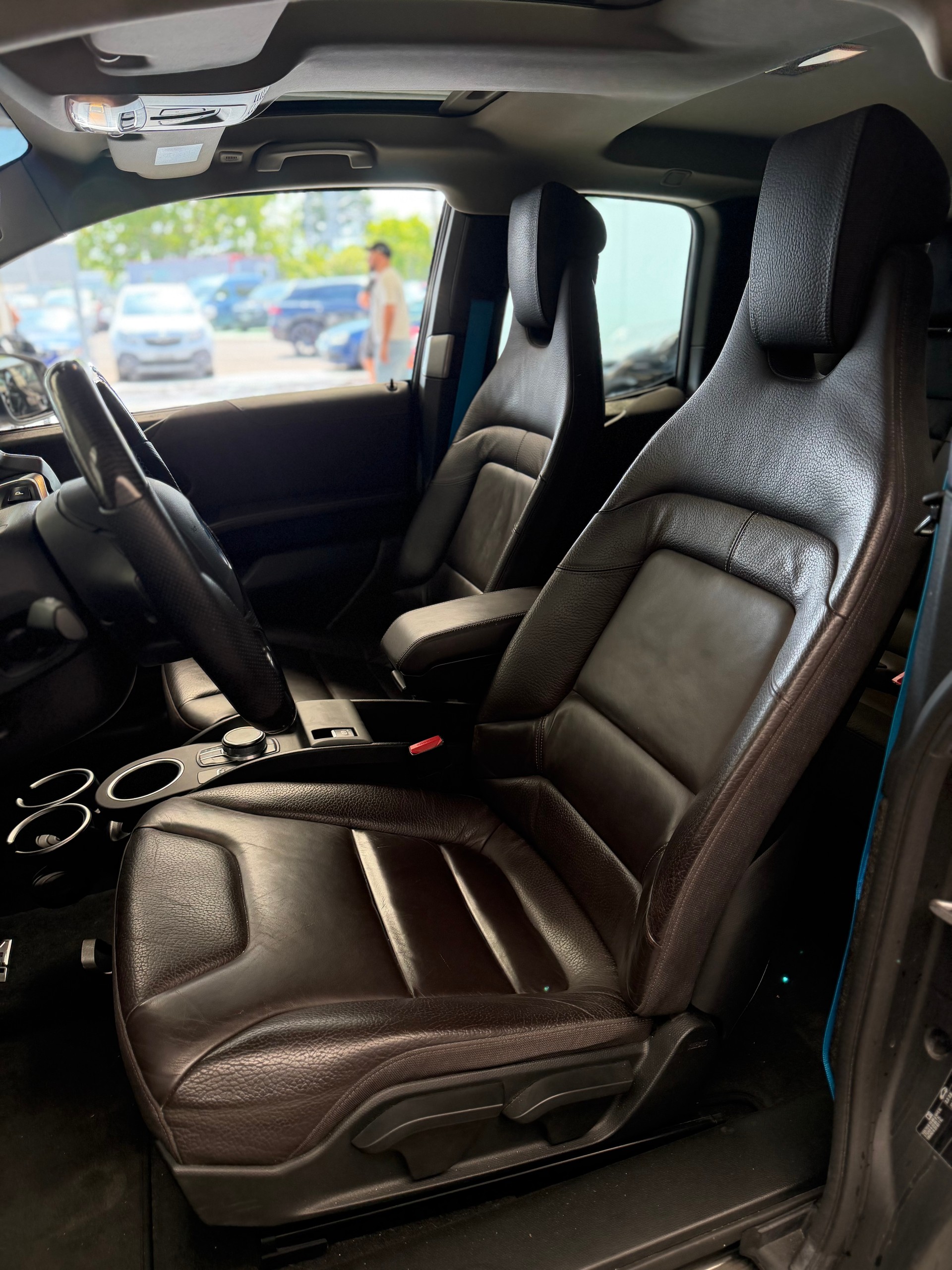 BMW i3s (94Ah) Range Extender-image-10
