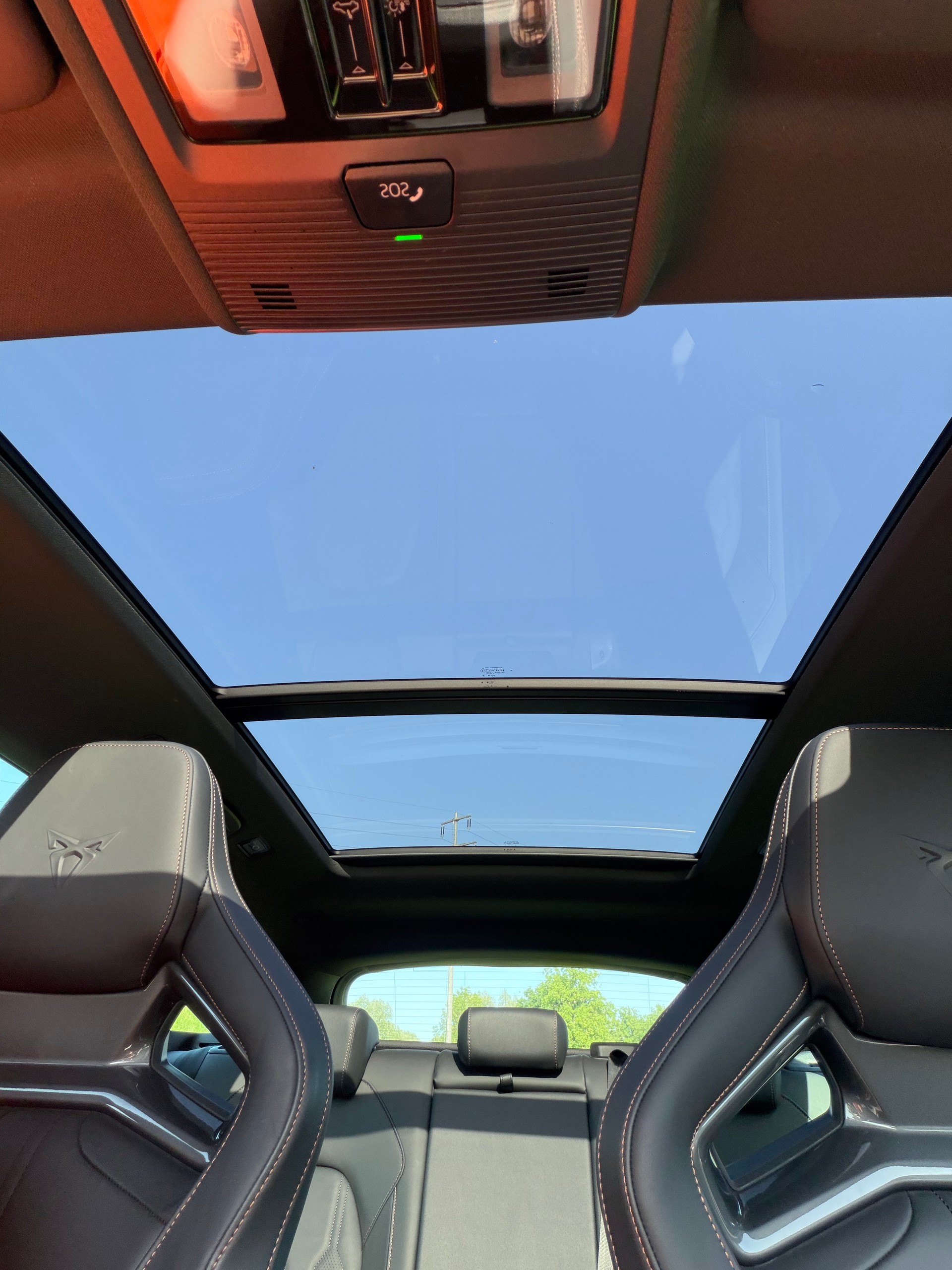 CUPRA 2.0 TSI 370 VZ CUP 4Drive DSG-image-17