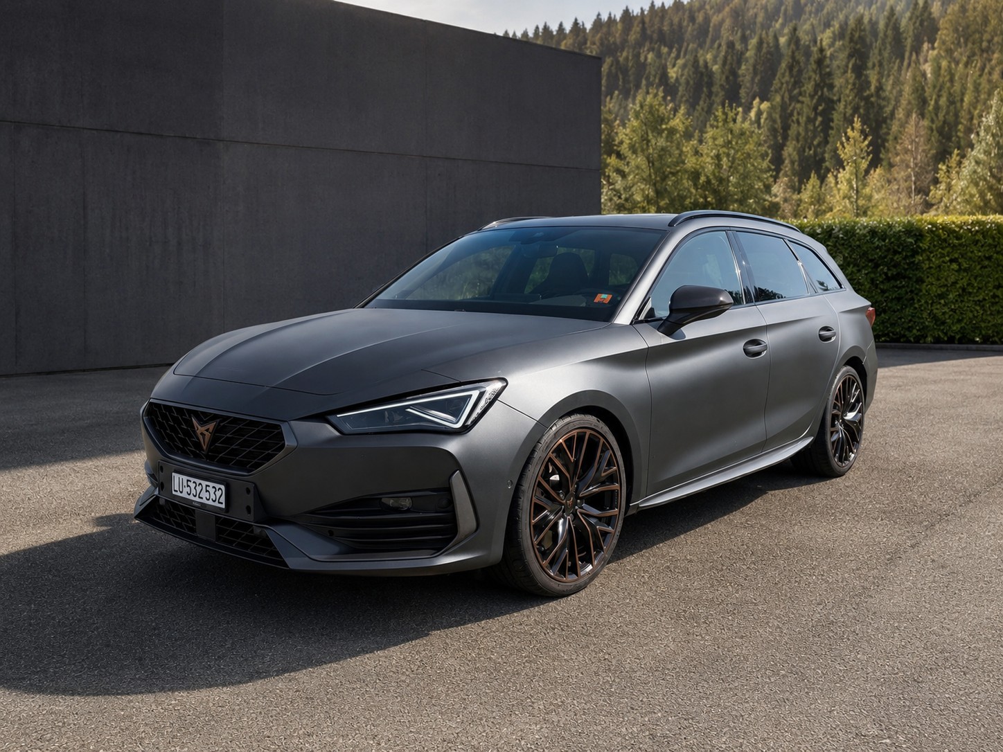 CUPRA 2.0 TSI 370 VZ CUP 4Drive DSG-image-0