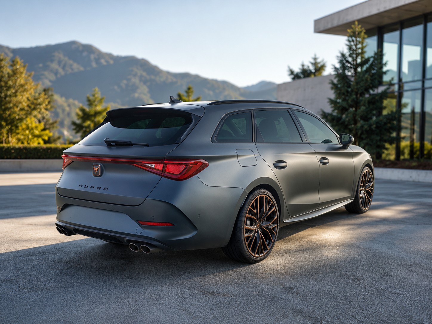 CUPRA 2.0 TSI 370 VZ CUP 4Drive DSG-image-1