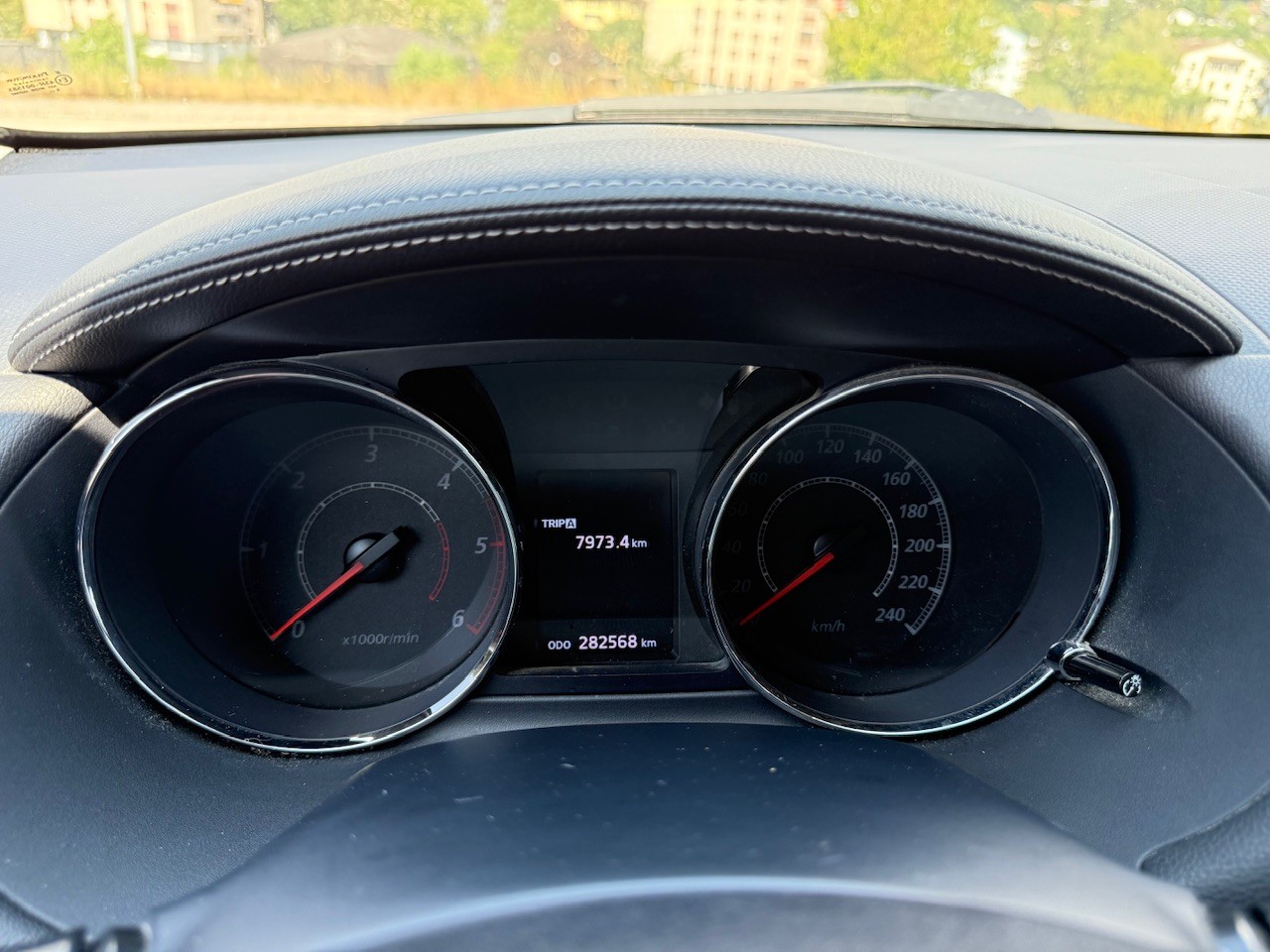 CITROEN C-Crosser 2.2 HDi Exclusive DCS6-image-13