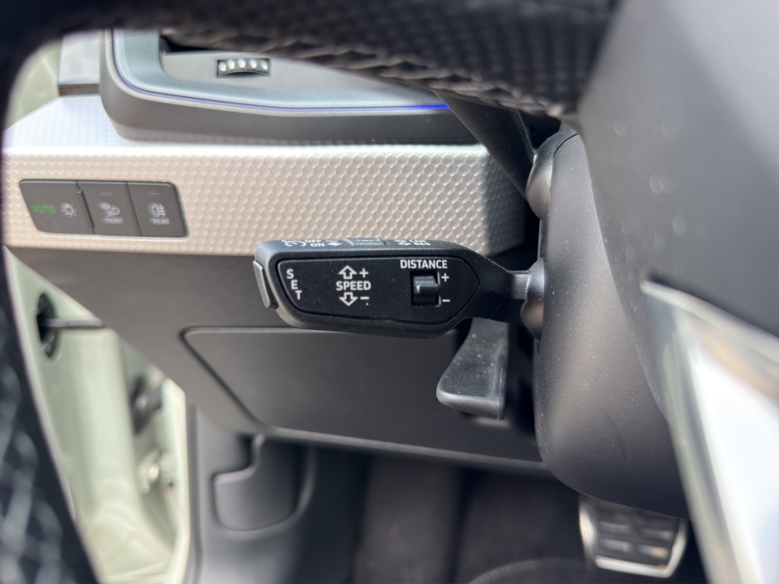 AUDI A1 Sportback 30 TFSI S Line Attraction S-tronic-image-14