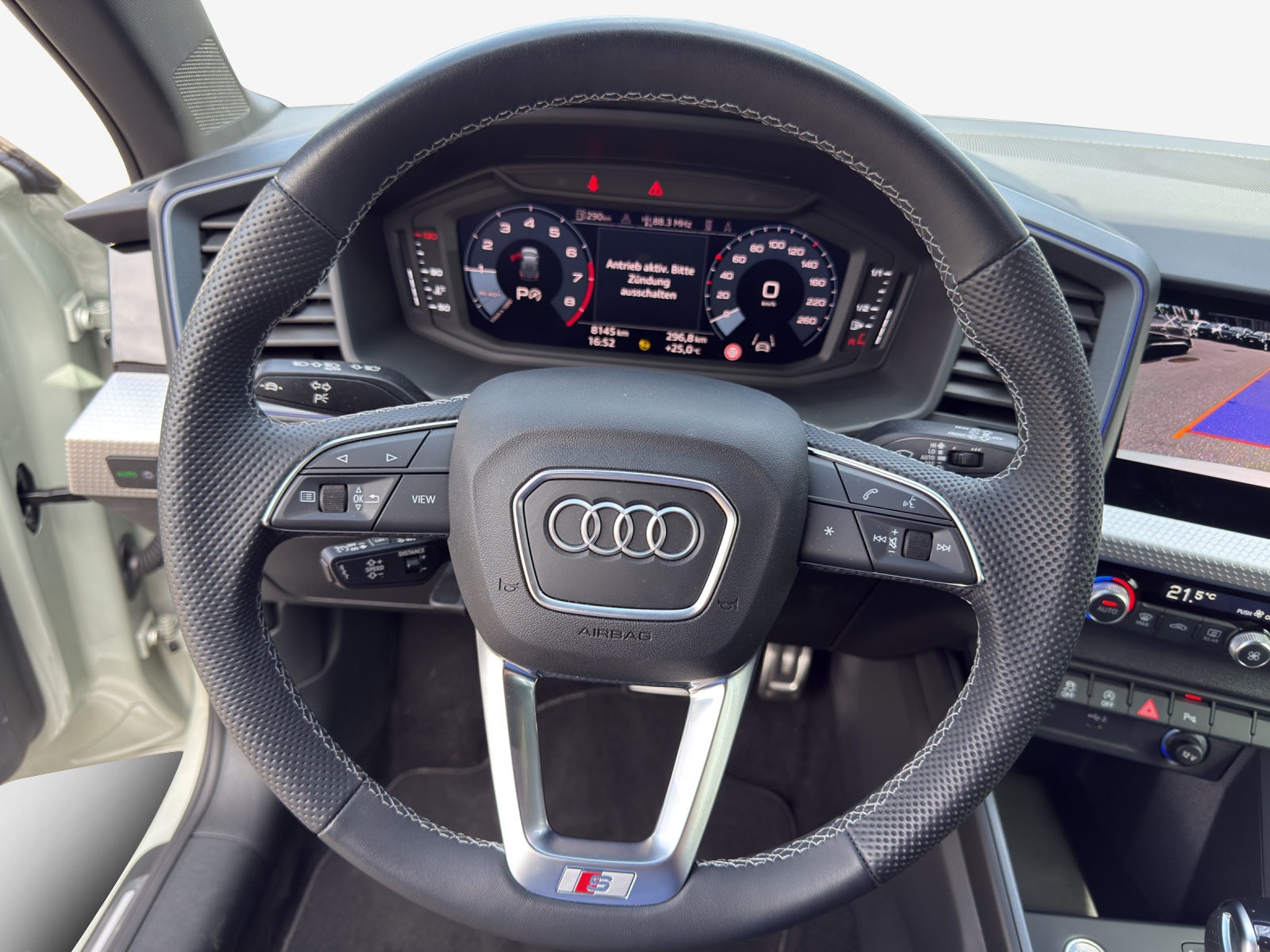 AUDI A1 Sportback 30 TFSI S Line Attraction S-tronic-image-9