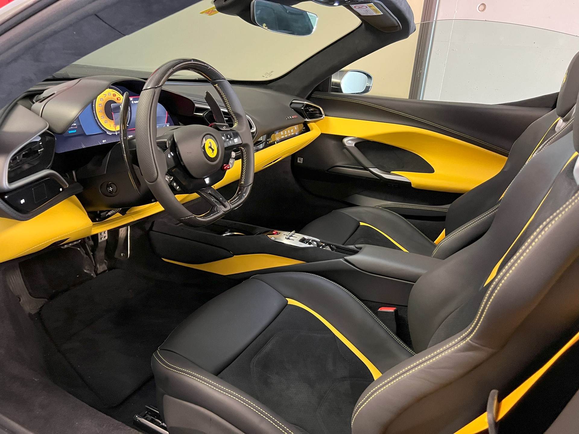 FERRARI 296 GTS-image-3