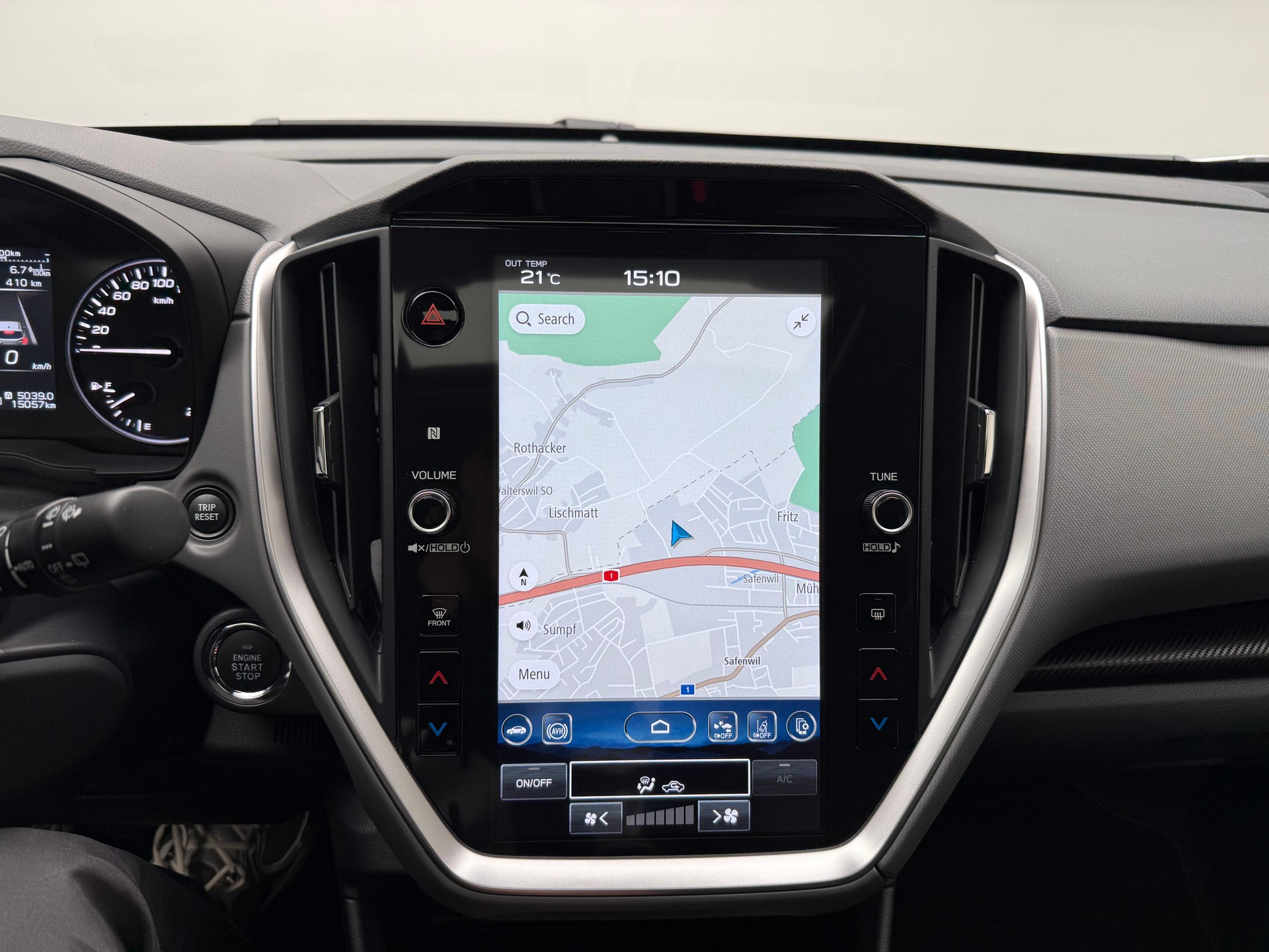 SUBARU Crosstrek 2.0i e-Boxer Luxury-image-9