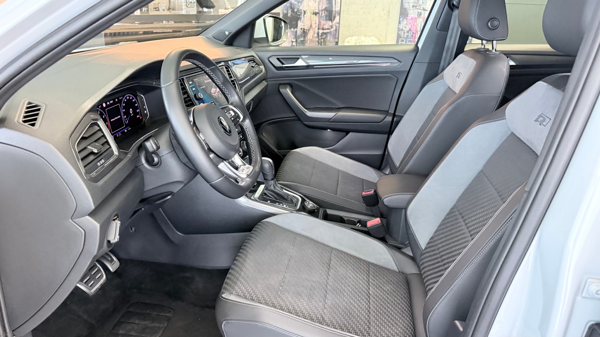 VW T-Roc 2.0 TSI Sport DSG 4motion-image-10