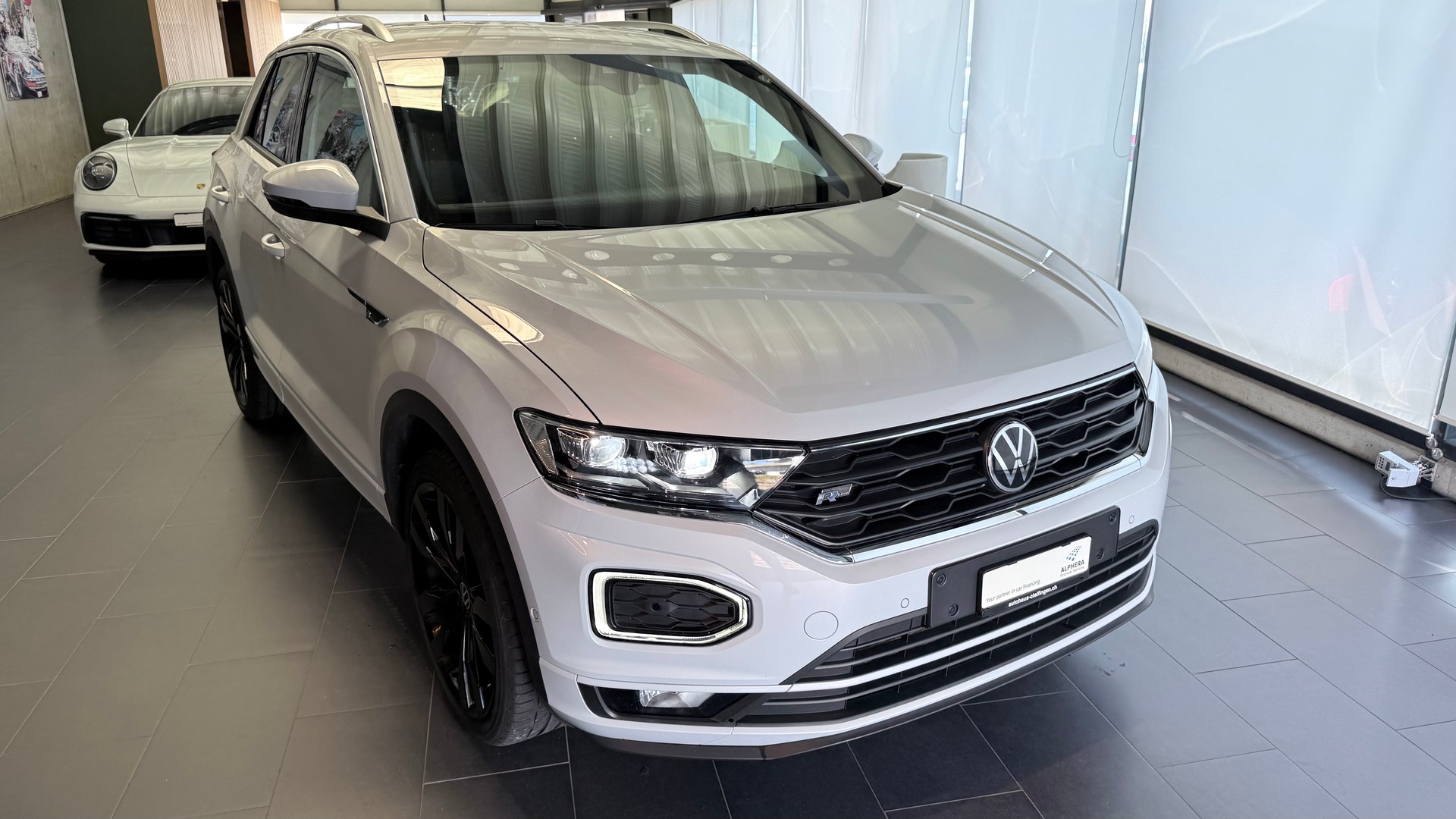 VW T-Roc 2.0 TSI Sport DSG 4motion-image-1