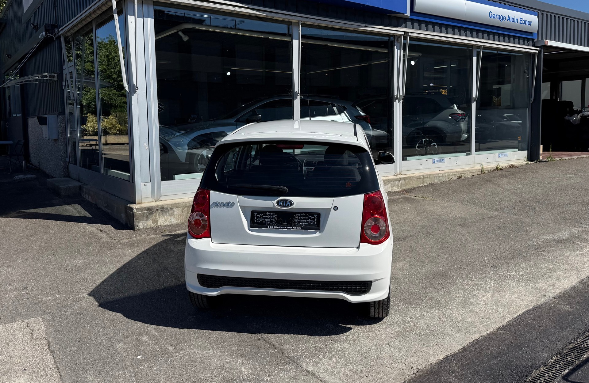 KIA Picanto 1.0 _seven-image-4
