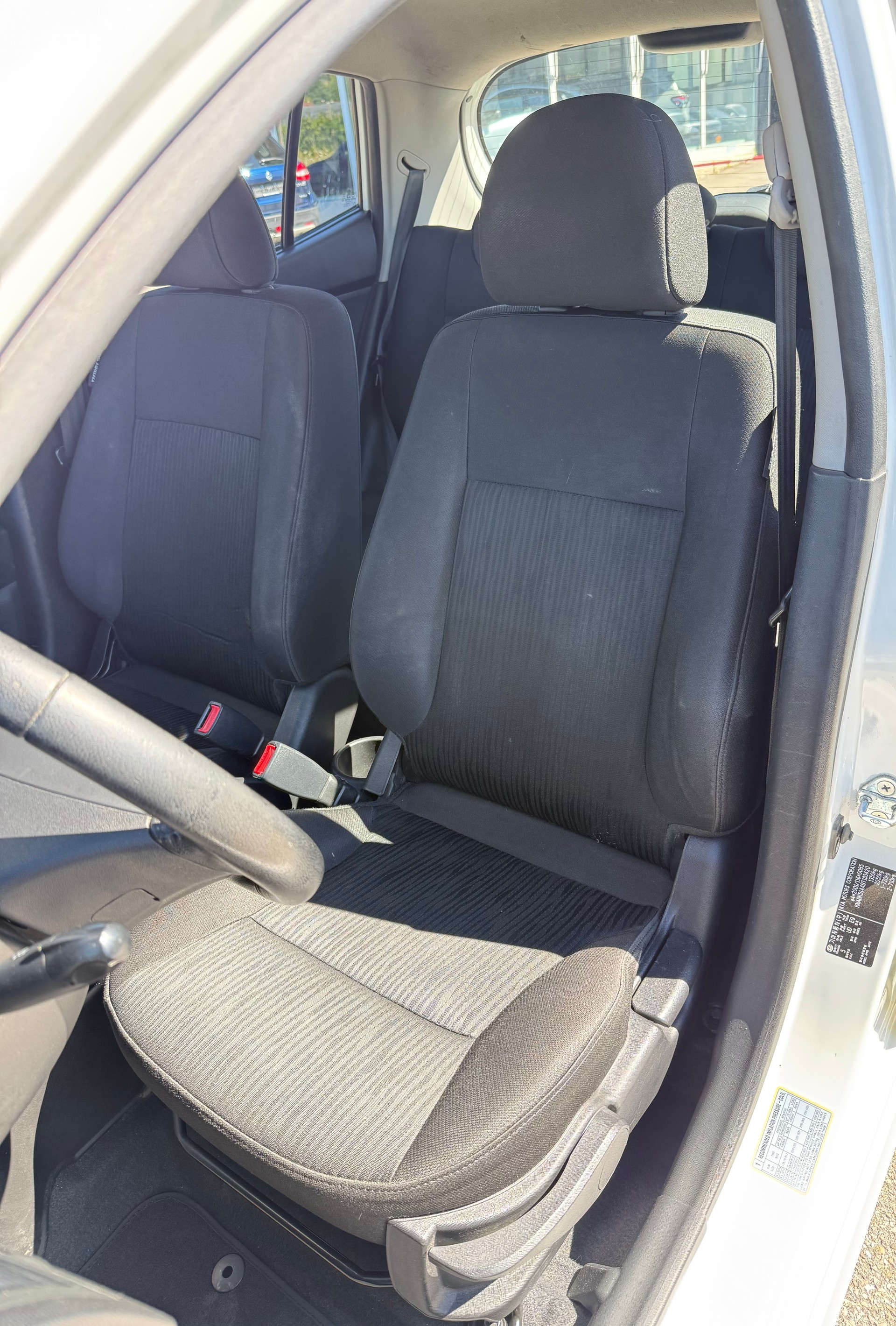 KIA Picanto 1.0 _seven-image-7
