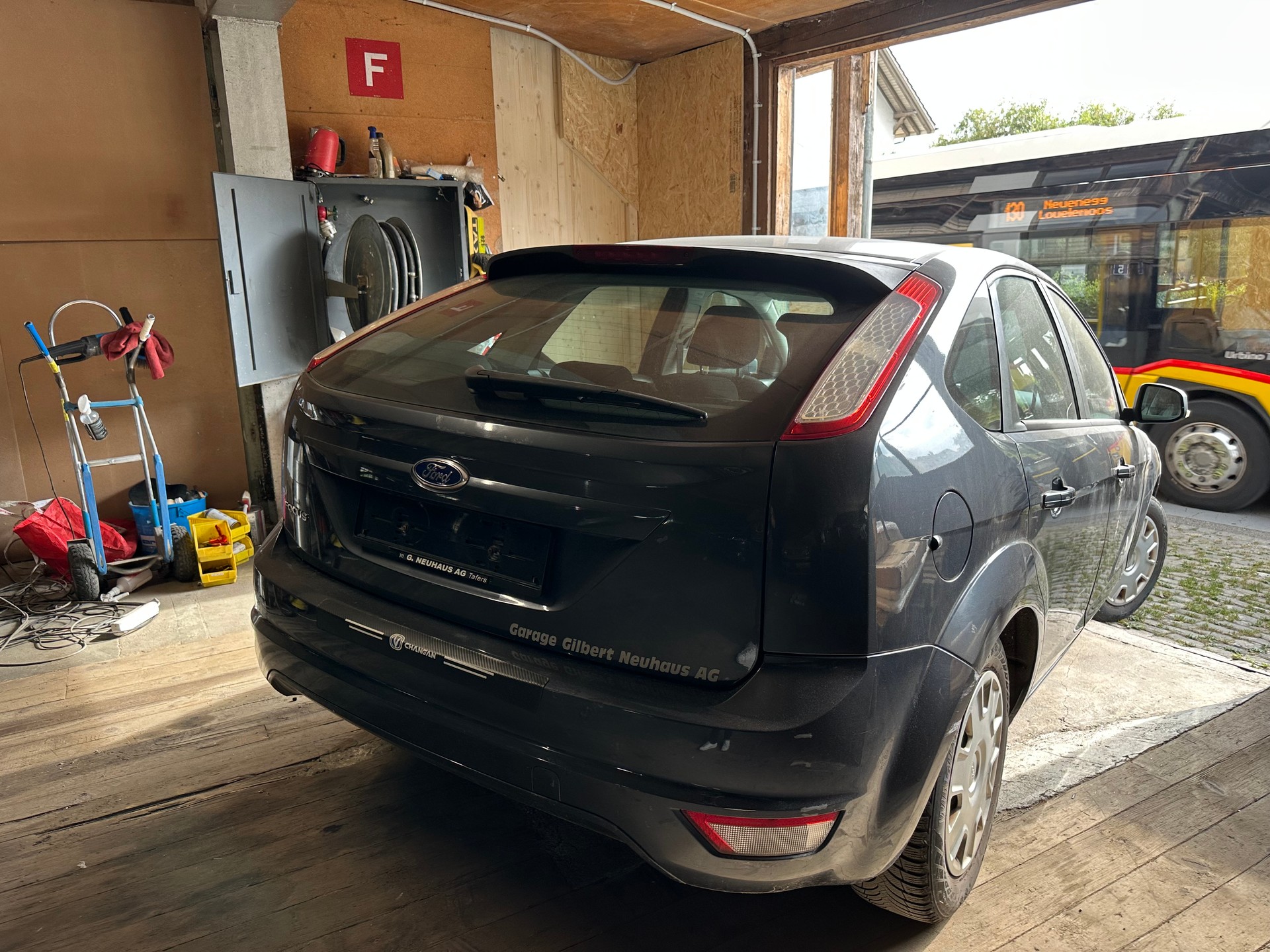 FORD Focus 1.8i Carving-image-3