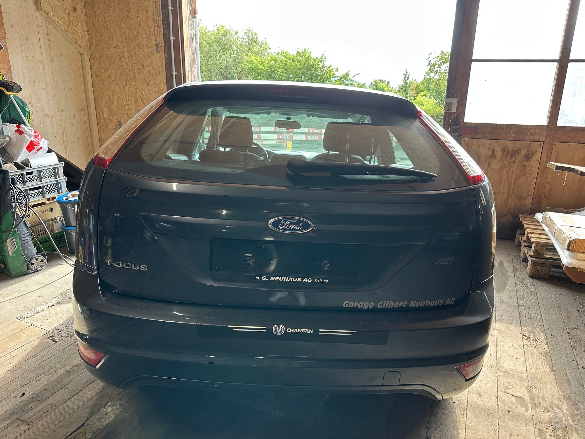 FORD Focus 1.8i Carving-image-2