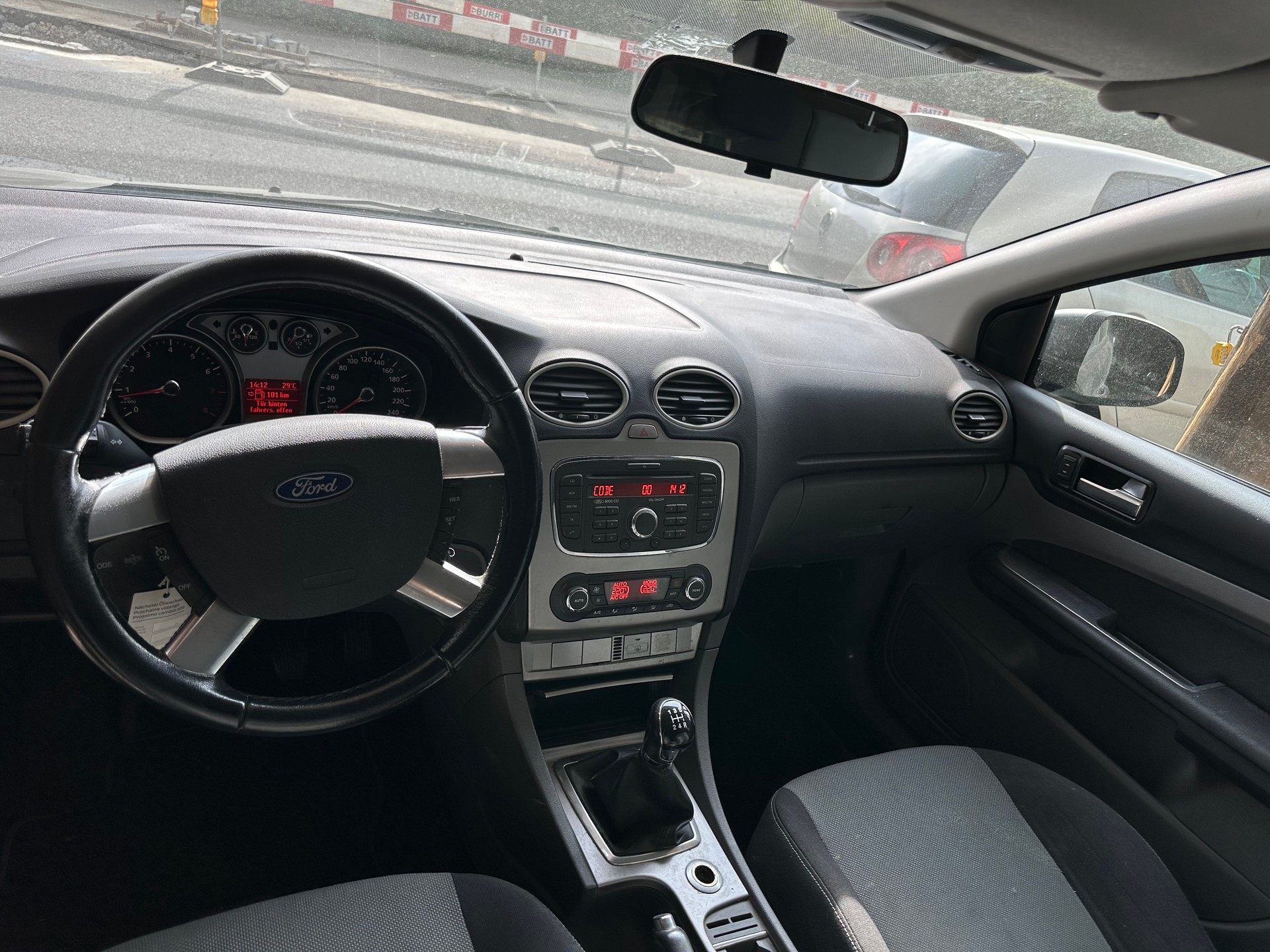 FORD Focus 1.8i Carving-image-6
