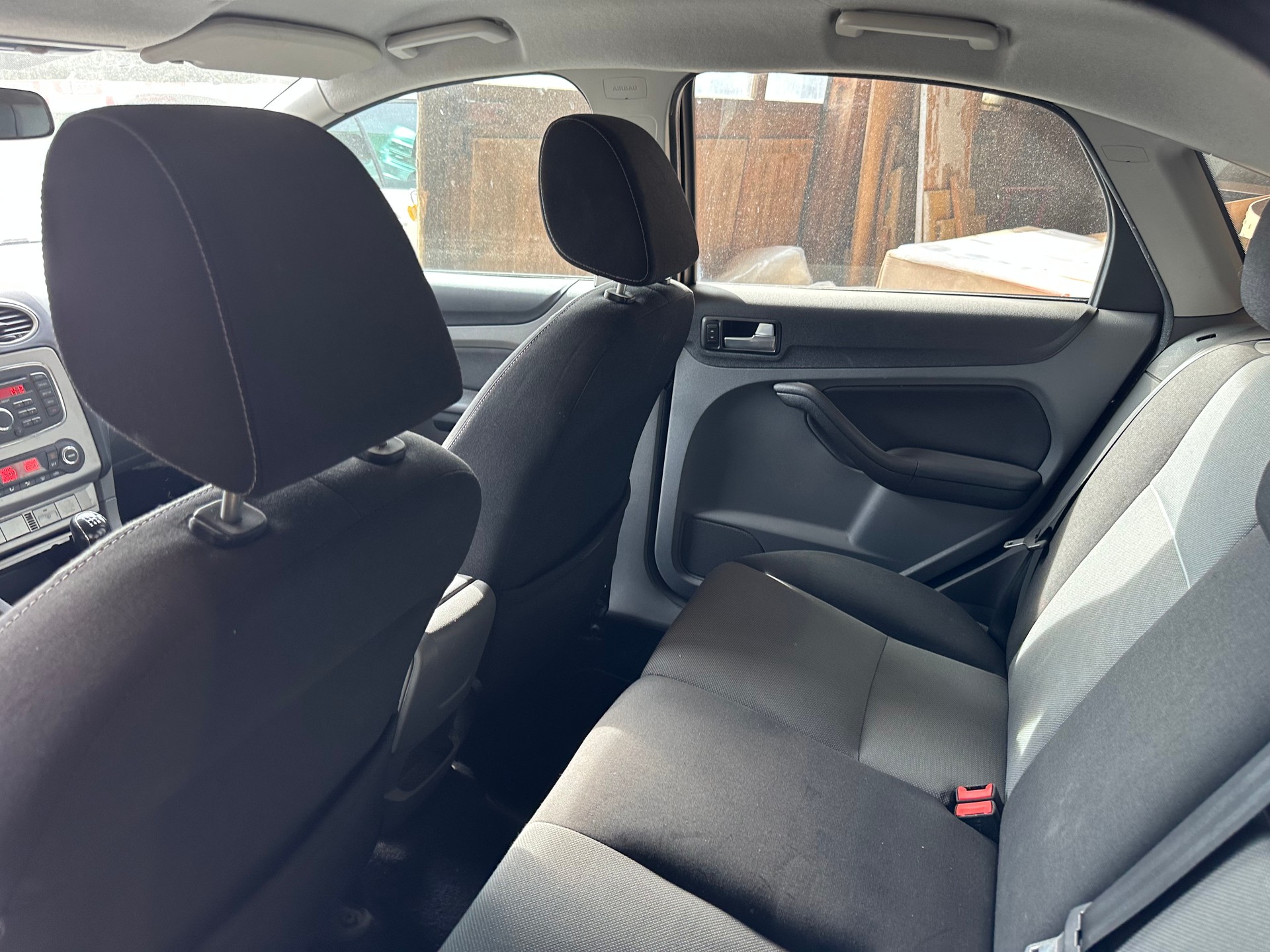 FORD Focus 1.8i Carving-image-5
