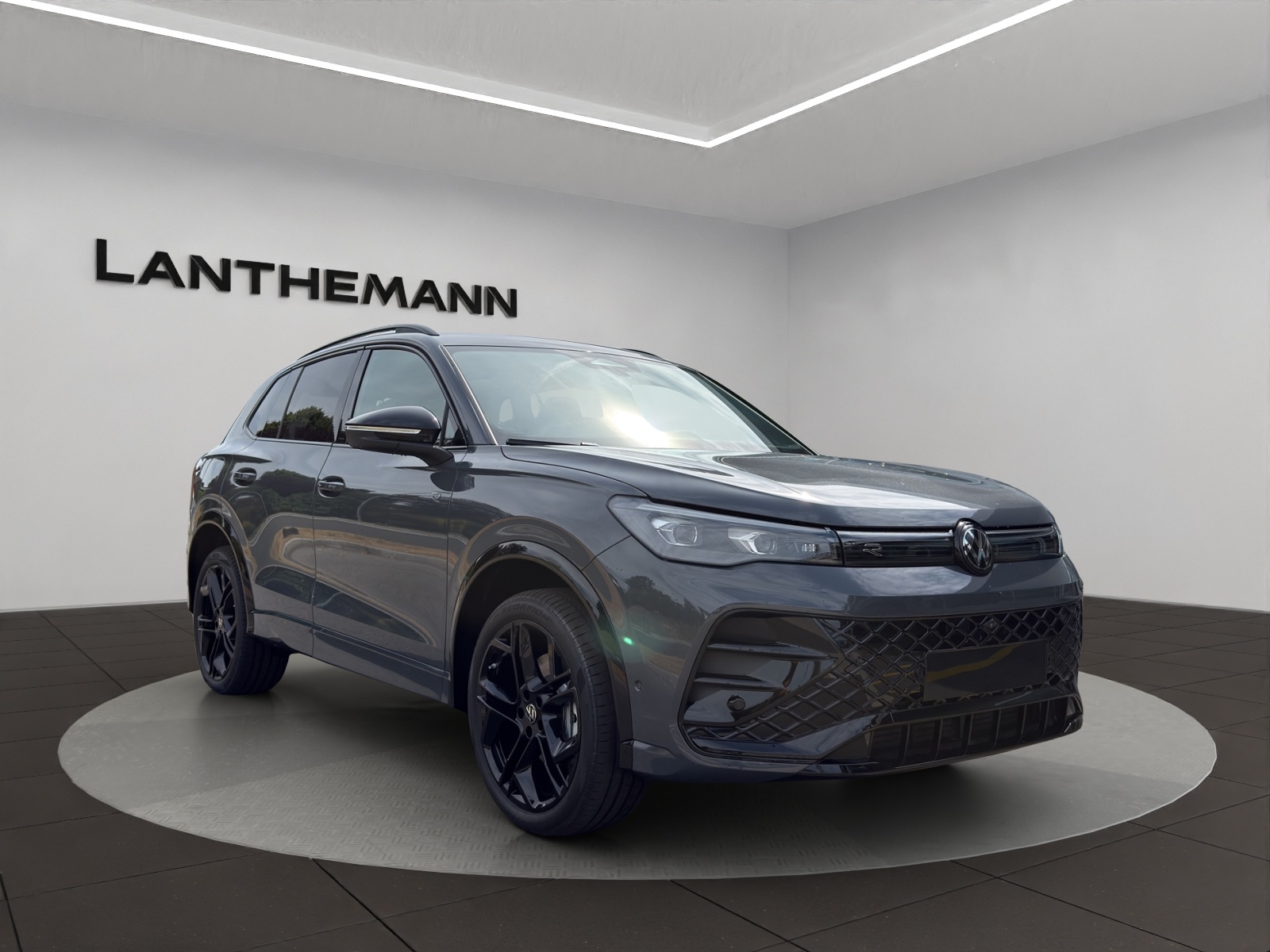 VW Tiguan 2.0 TSI DSG United 4Motion-image-5