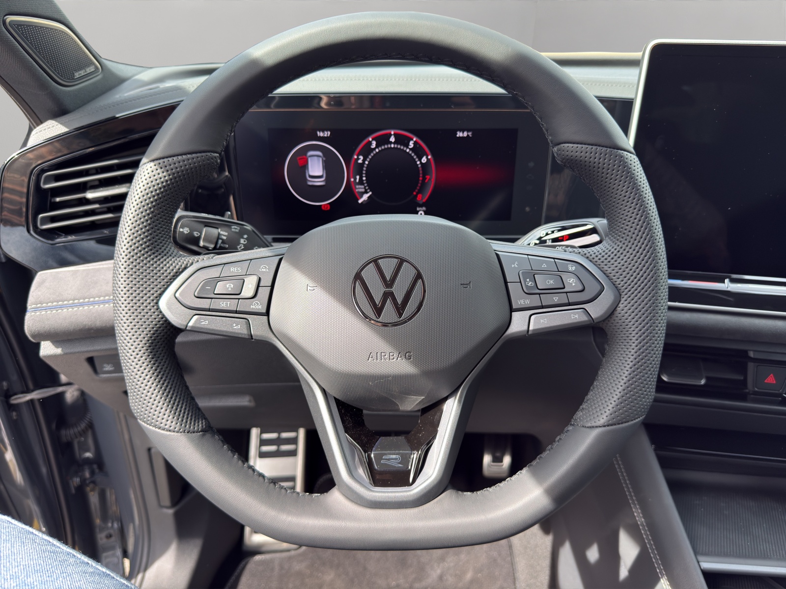 VW Tiguan 2.0 TSI DSG United 4Motion-image-10