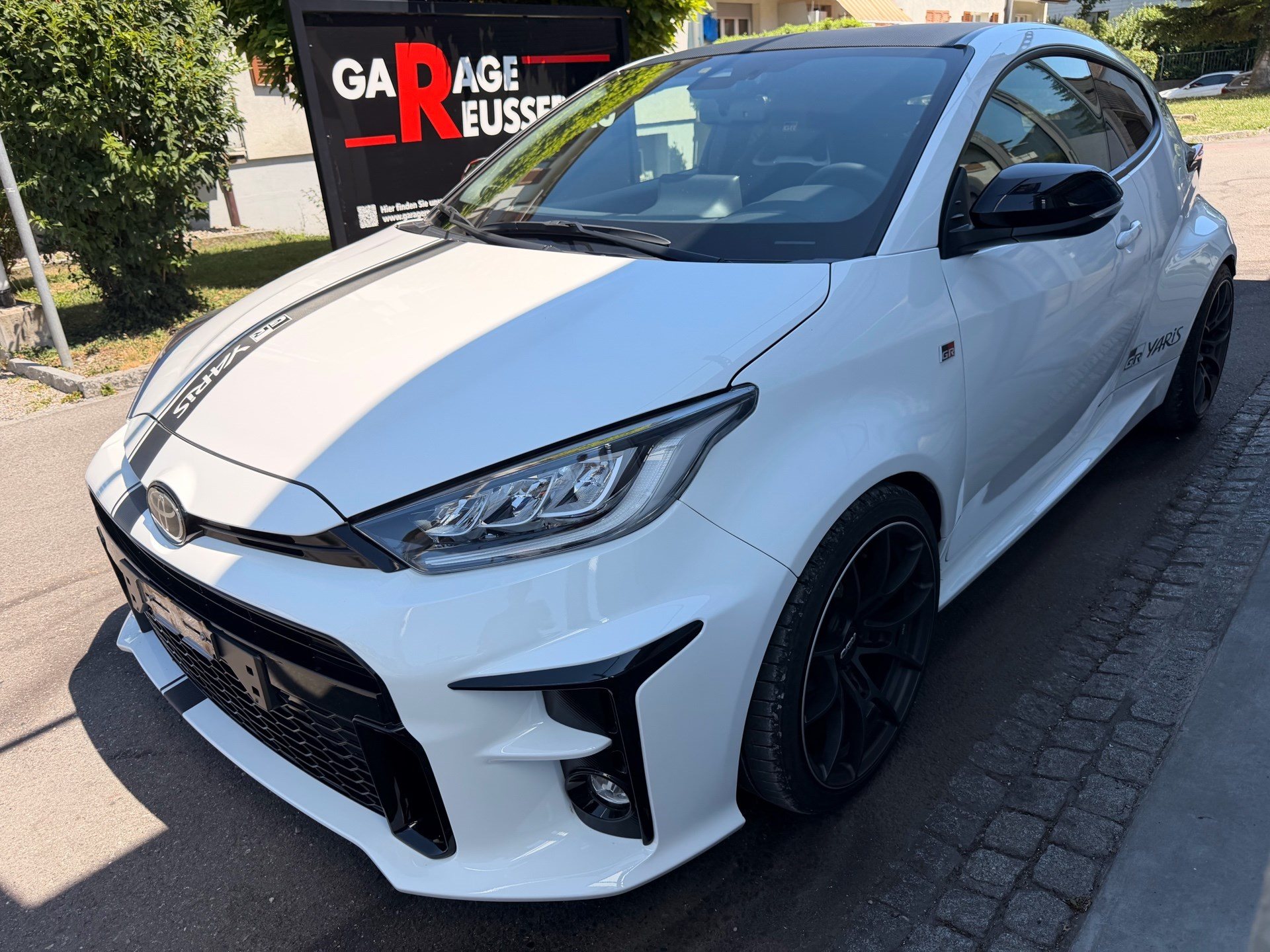 TOYOTA GR Yaris GR *** CIRCUIT PACK ***-image-0